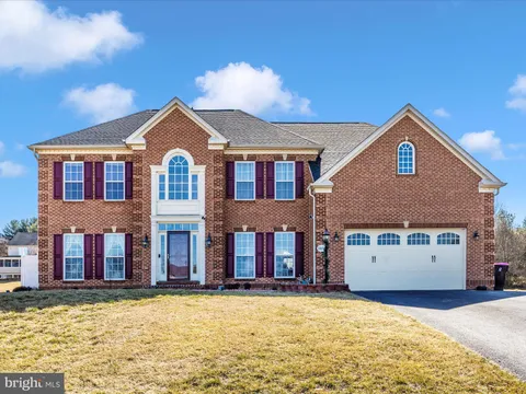 11658 Blue Mountain Drive, Waynesboro, PA MLS: PAFL2025544