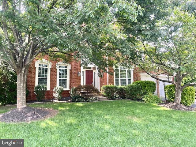 9308 RUSTIC BREEZE COURT