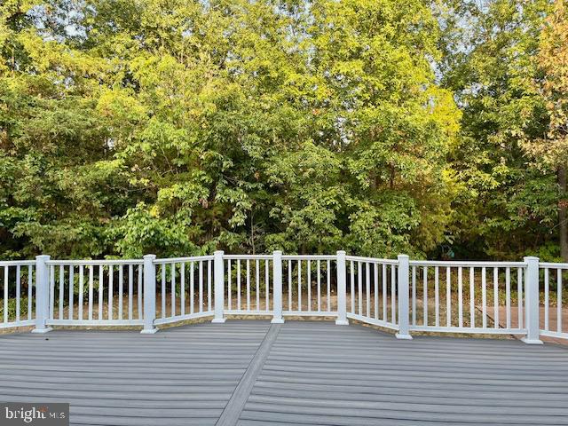 CROSSMAN CREEK - Residential Lease