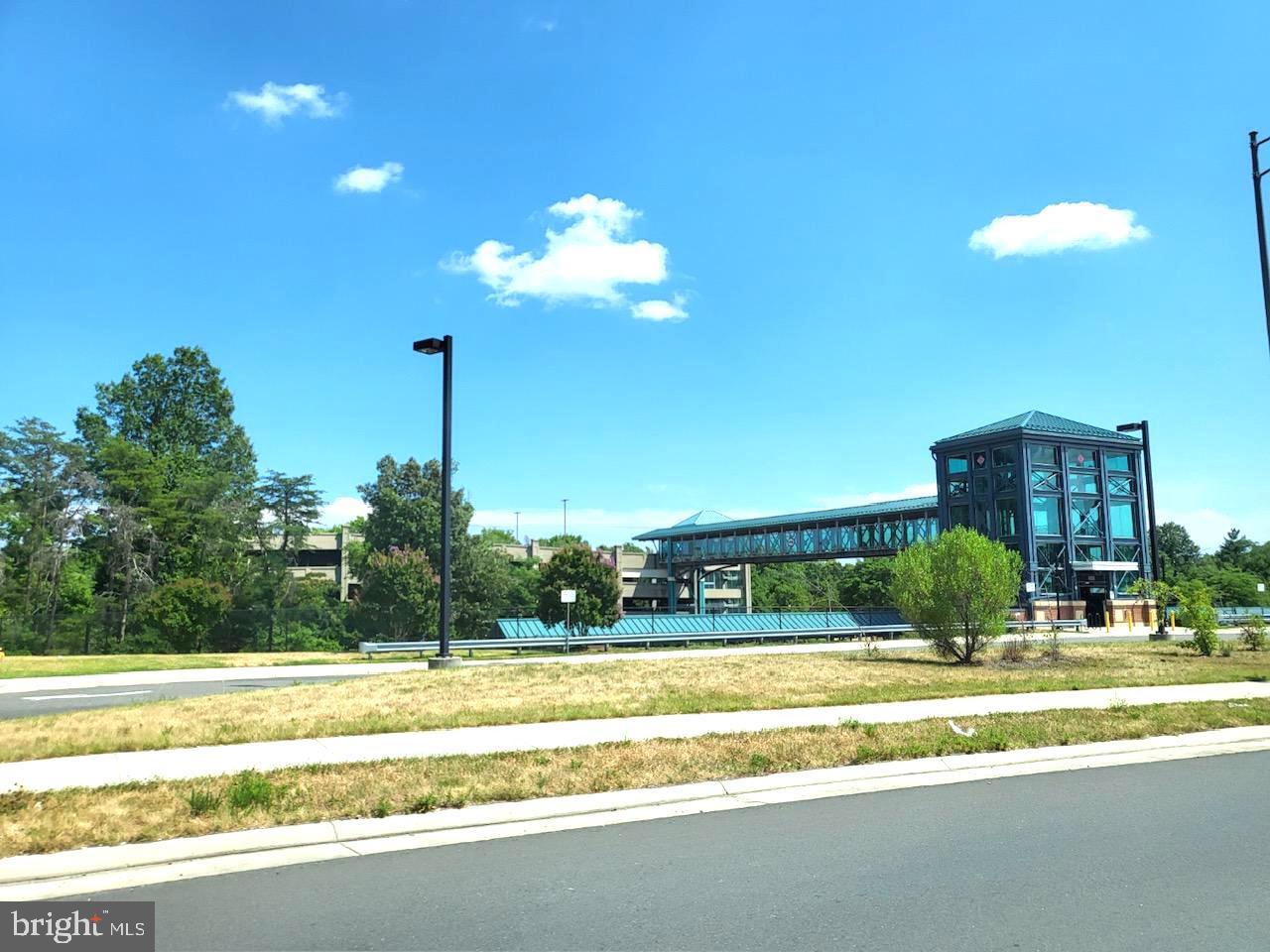 BELMONT BAY - Residential