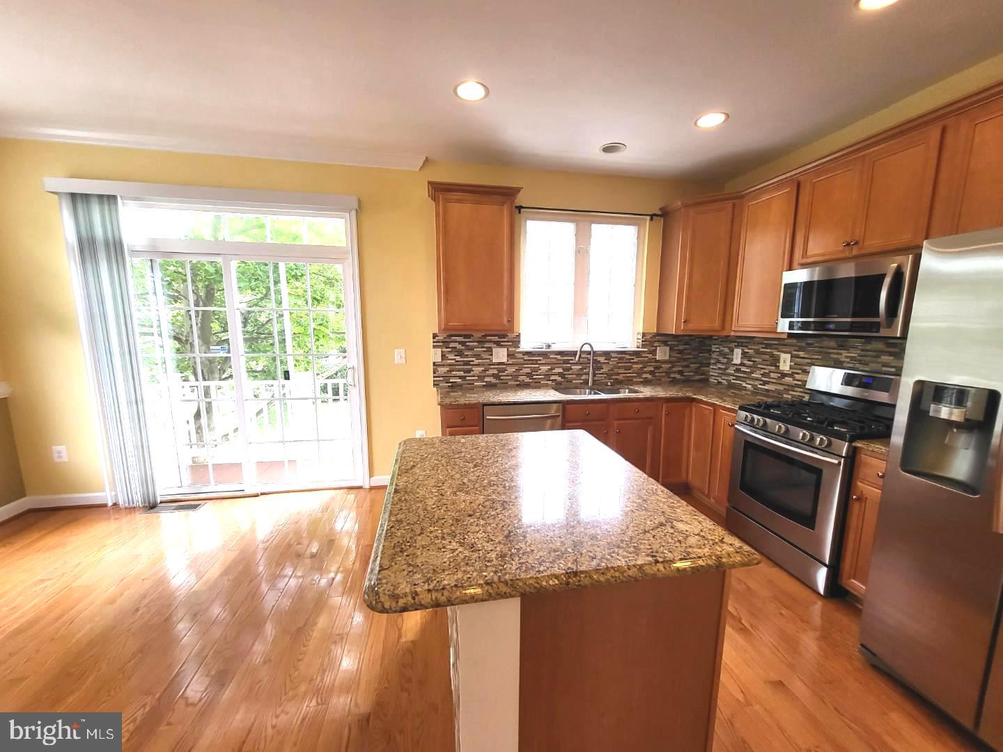 BELMONT BAY - Residential