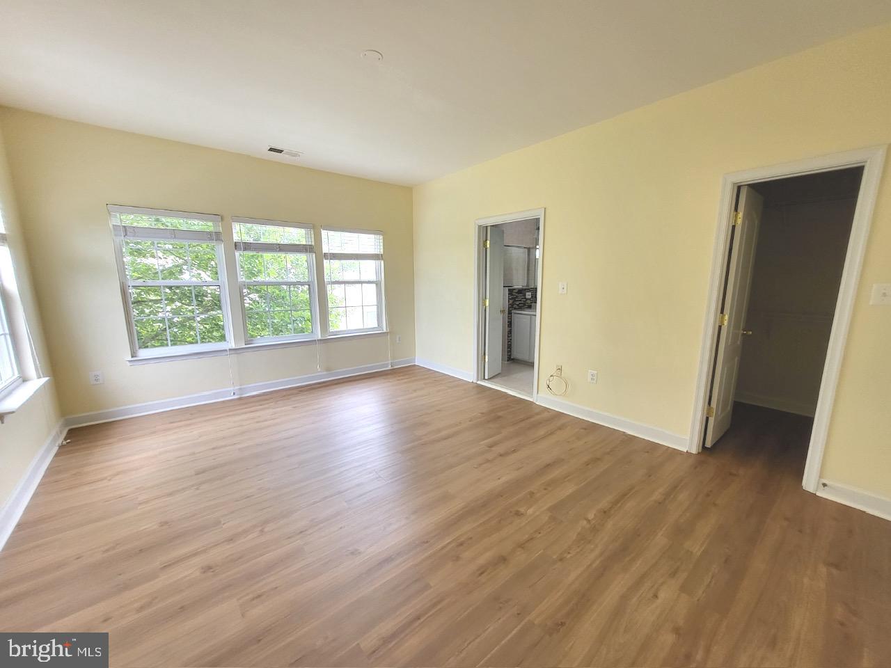 BELMONT BAY - Residential