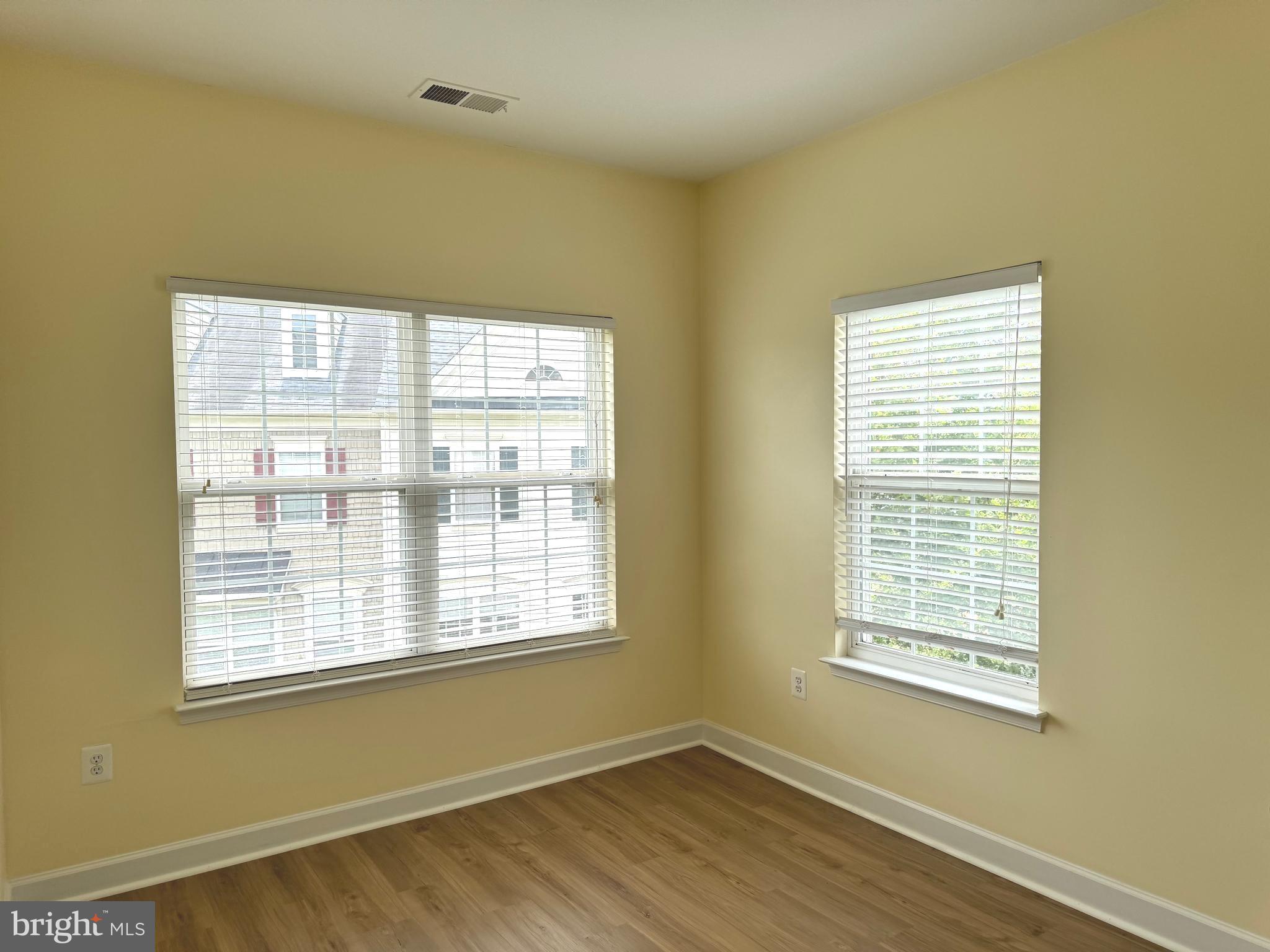 BELMONT BAY - Residential