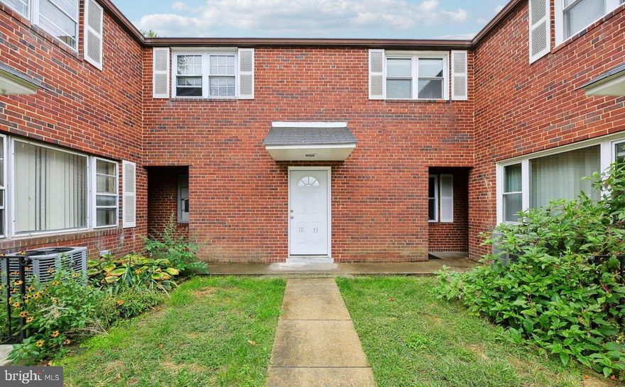 ** $200 off second months rent with a signed lease in November**Welcome to Parkview Court, a top unit with a two-bedroom, one-bath located in a well-kept garden-style building. Fully renovated, it features fresh paint, new flooring, a modern bathroom, and recently refinished kitchen cabinets. The unit includes a private washer and dryer located in the basement, which is exclusively for the tenant's use at no additional cost. Enjoy the peaceful neighborhood setting while being in the lively heart of Historic Laurel. Discover nearby shops and dining options that enhance the vibrant community feel. Additionally, the Laurel MARC train station is just three blocks away.