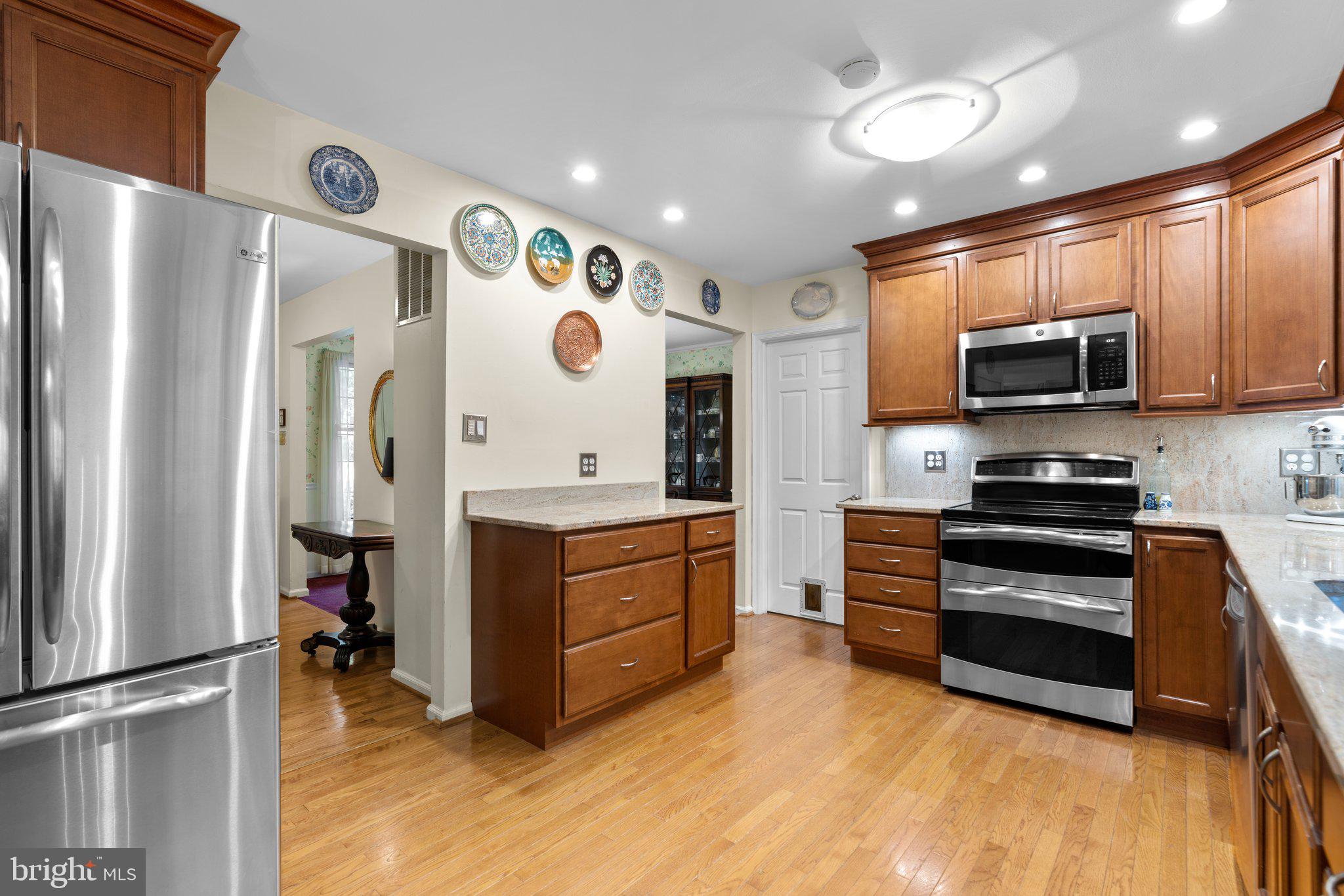 GLENMONT - Residential