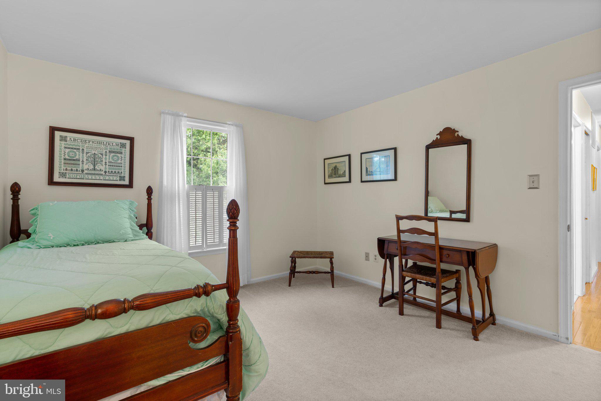 GLENMONT - Residential