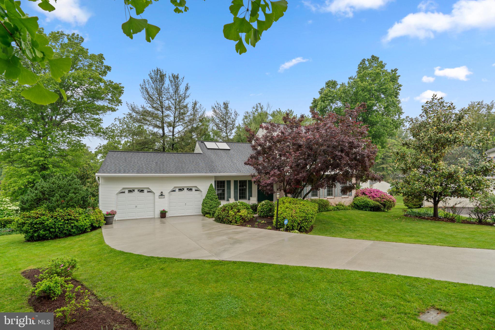 5292 CORNCOCKLE COURT