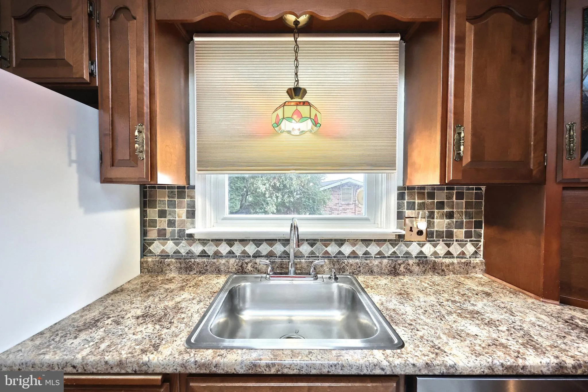 York, Pennsylvania 17403, United States, 3 Bedrooms Bedrooms, ,2 BathroomsBathrooms,Residential,Pending,231719