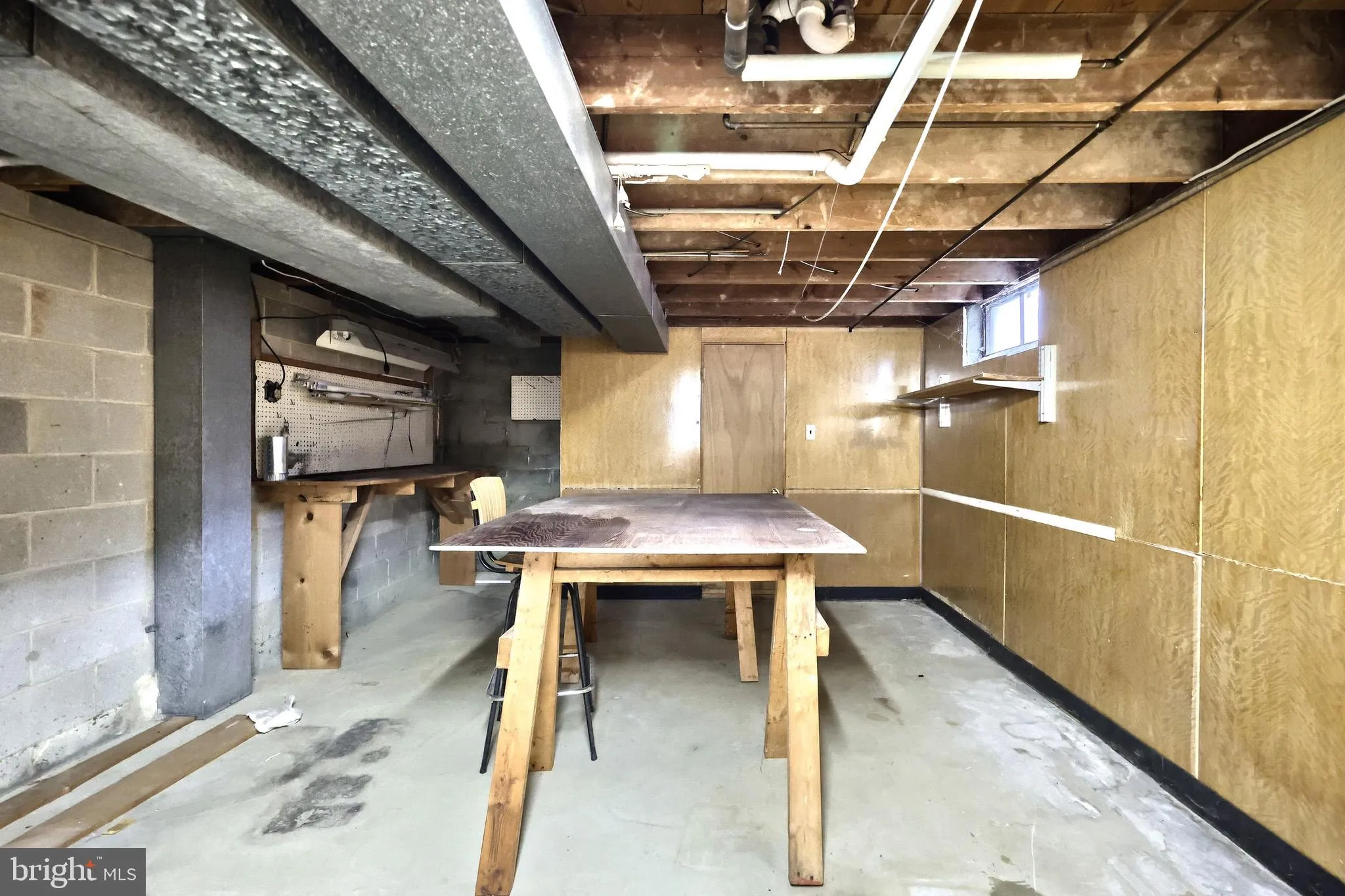 York, Pennsylvania 17403, United States, 3 Bedrooms Bedrooms, ,2 BathroomsBathrooms,Residential,Pending,231719