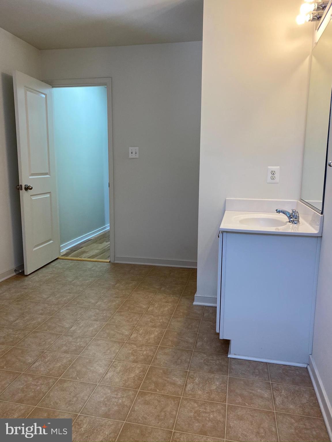 STONEBRIDGE - Residential