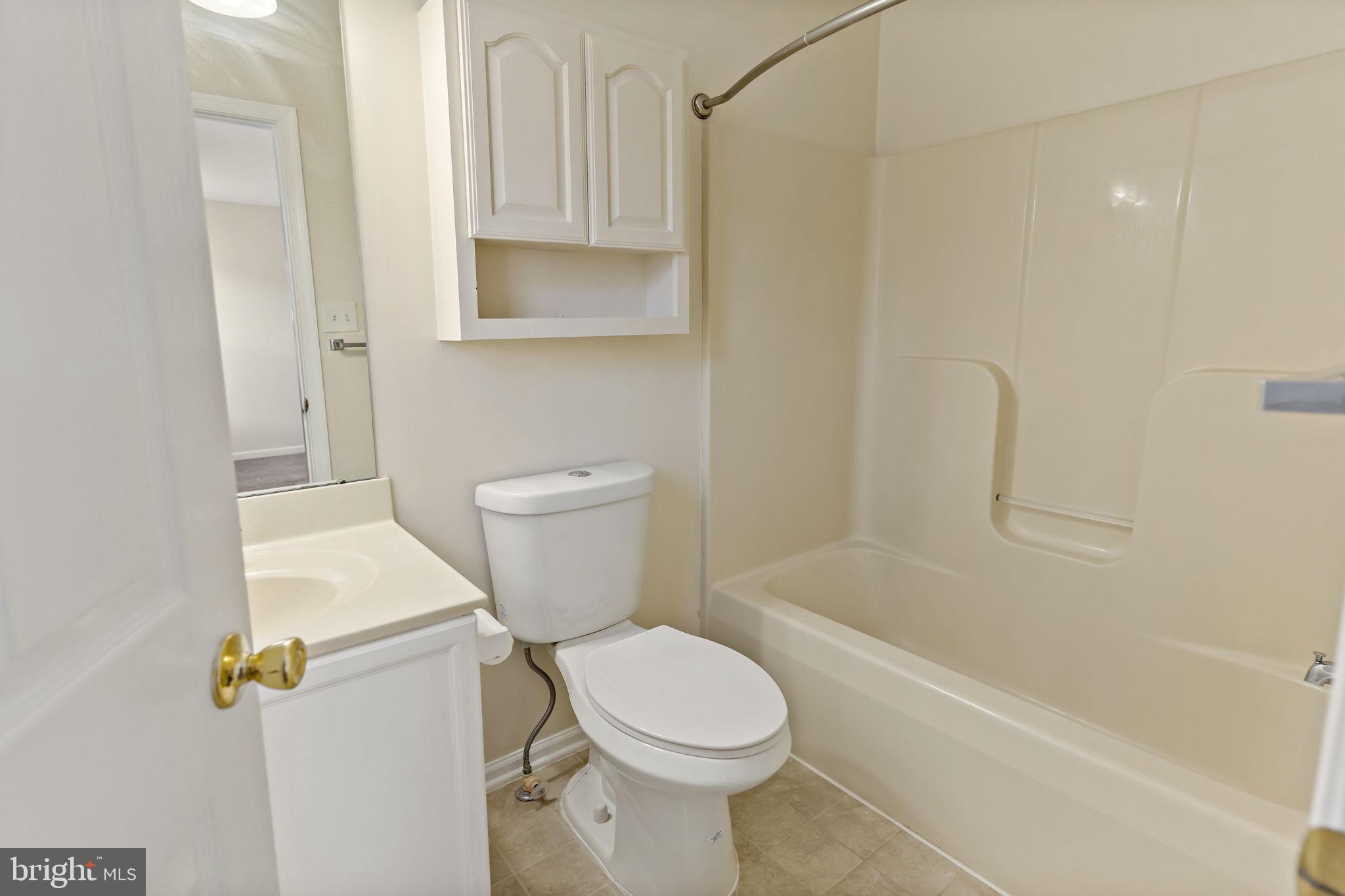 LAUREL RIDGE - Residential