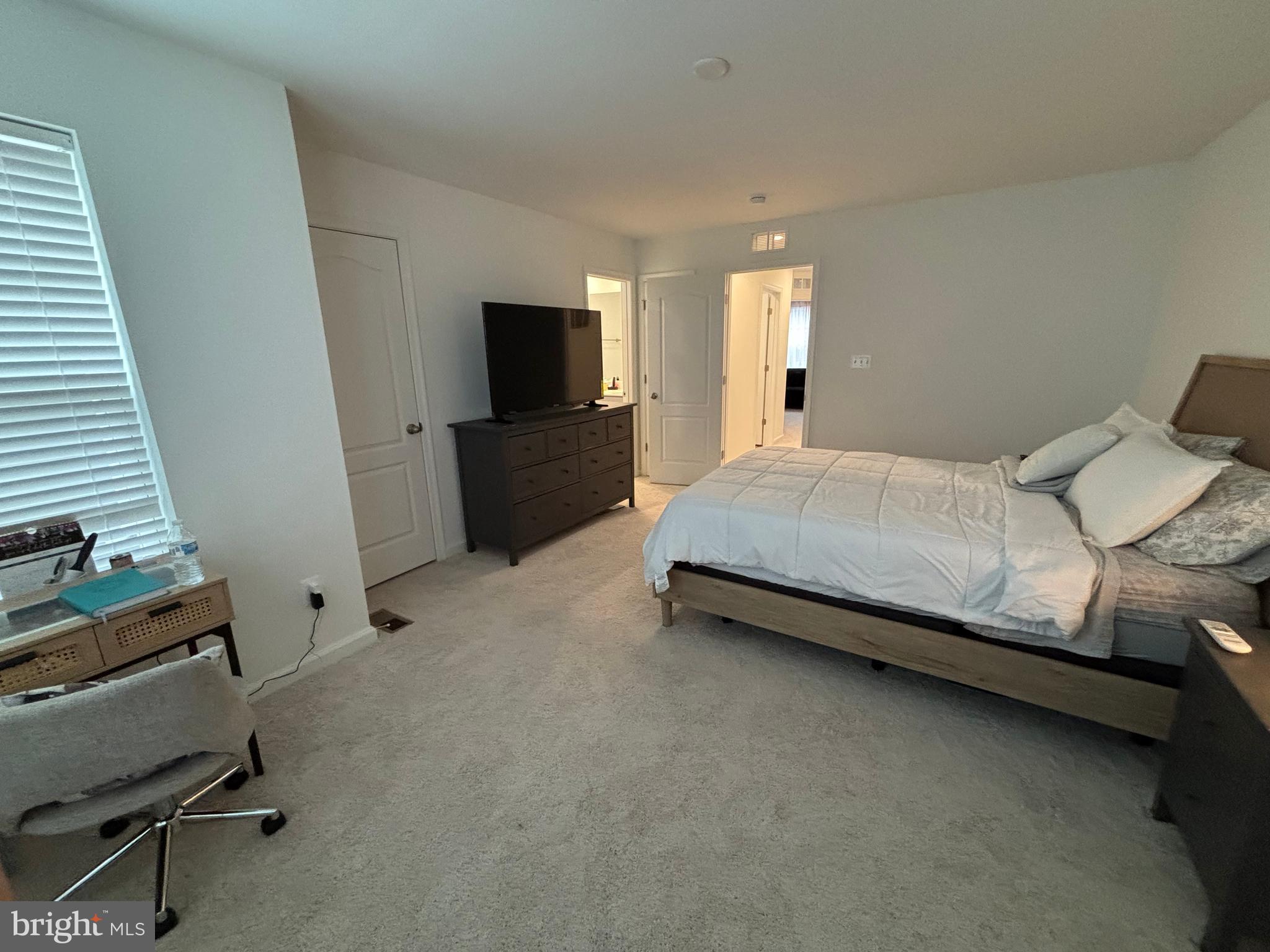 WHISPERING PINES - Residential Lease