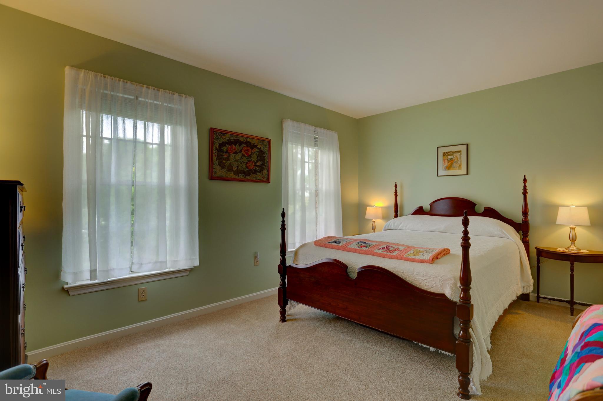 MISSION HILLS - Residential