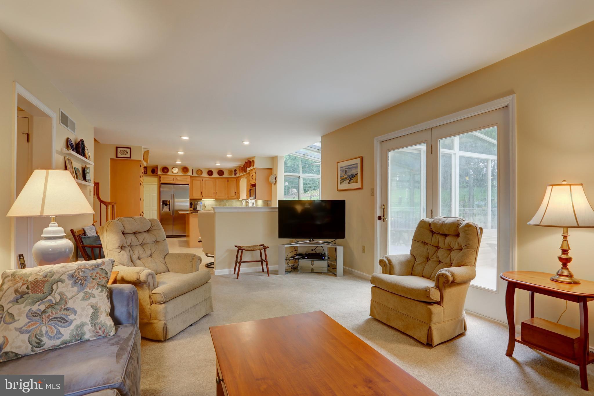 MISSION HILLS - Residential