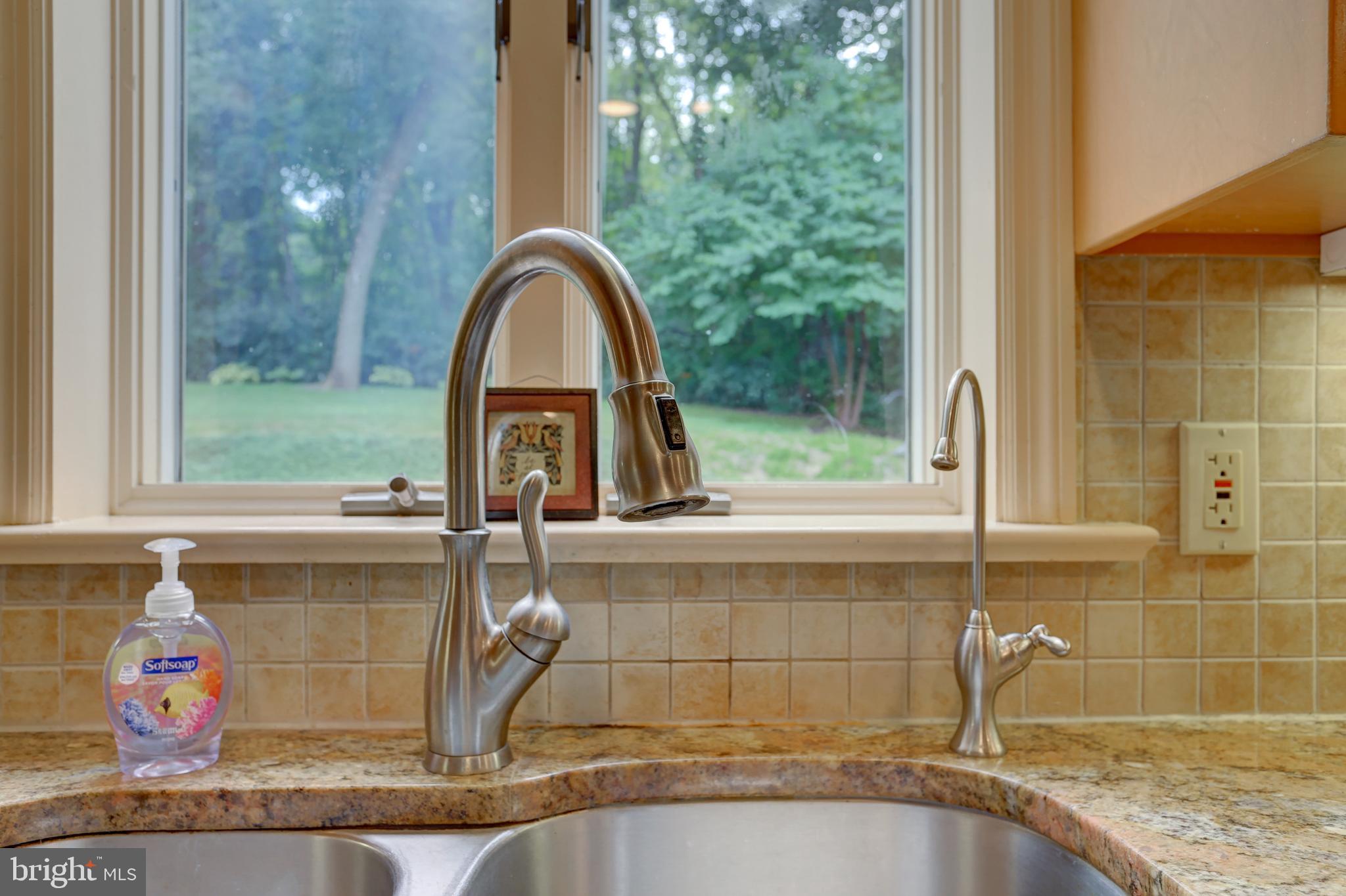 MISSION HILLS - Residential