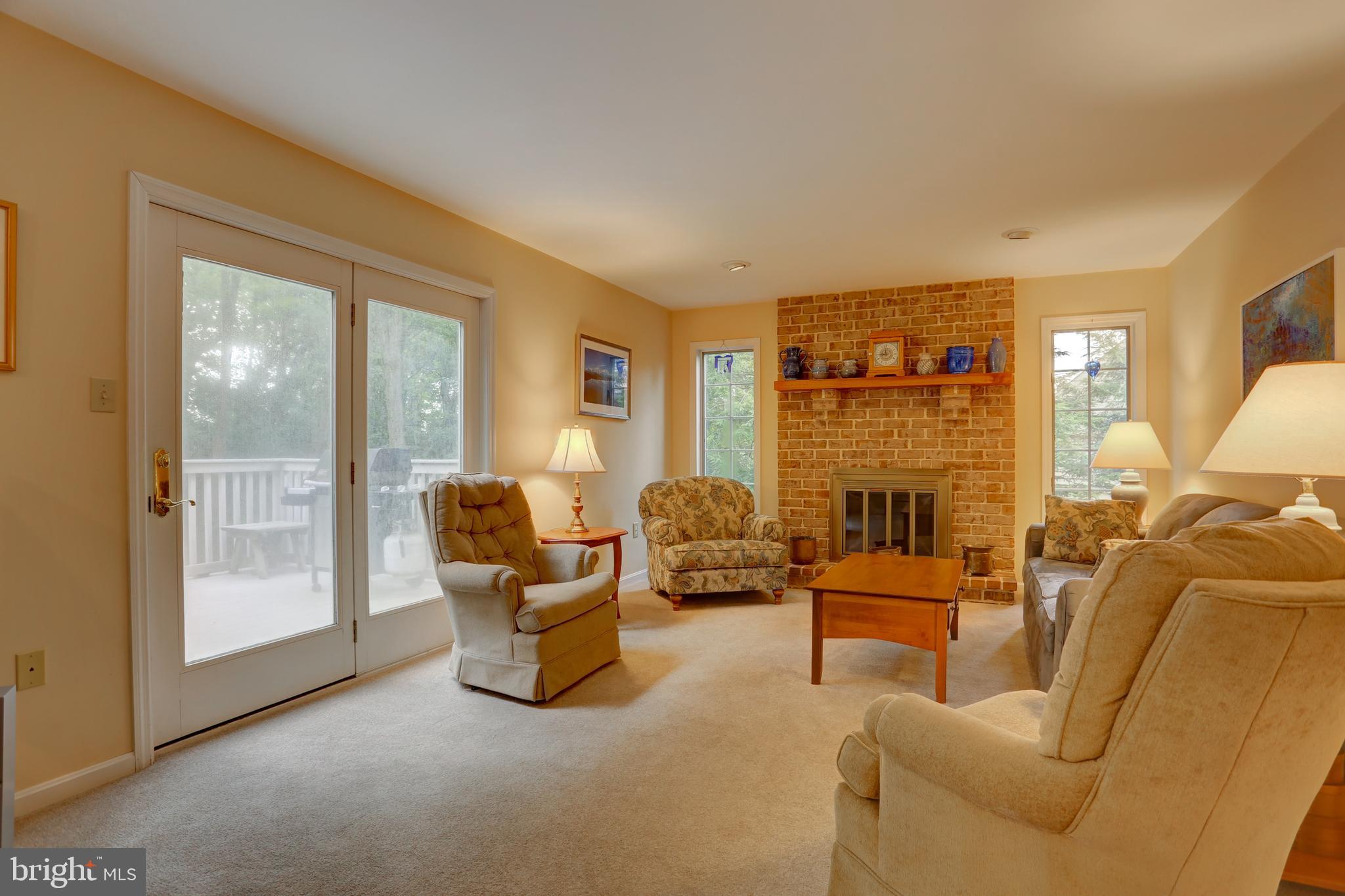 MISSION HILLS - Residential