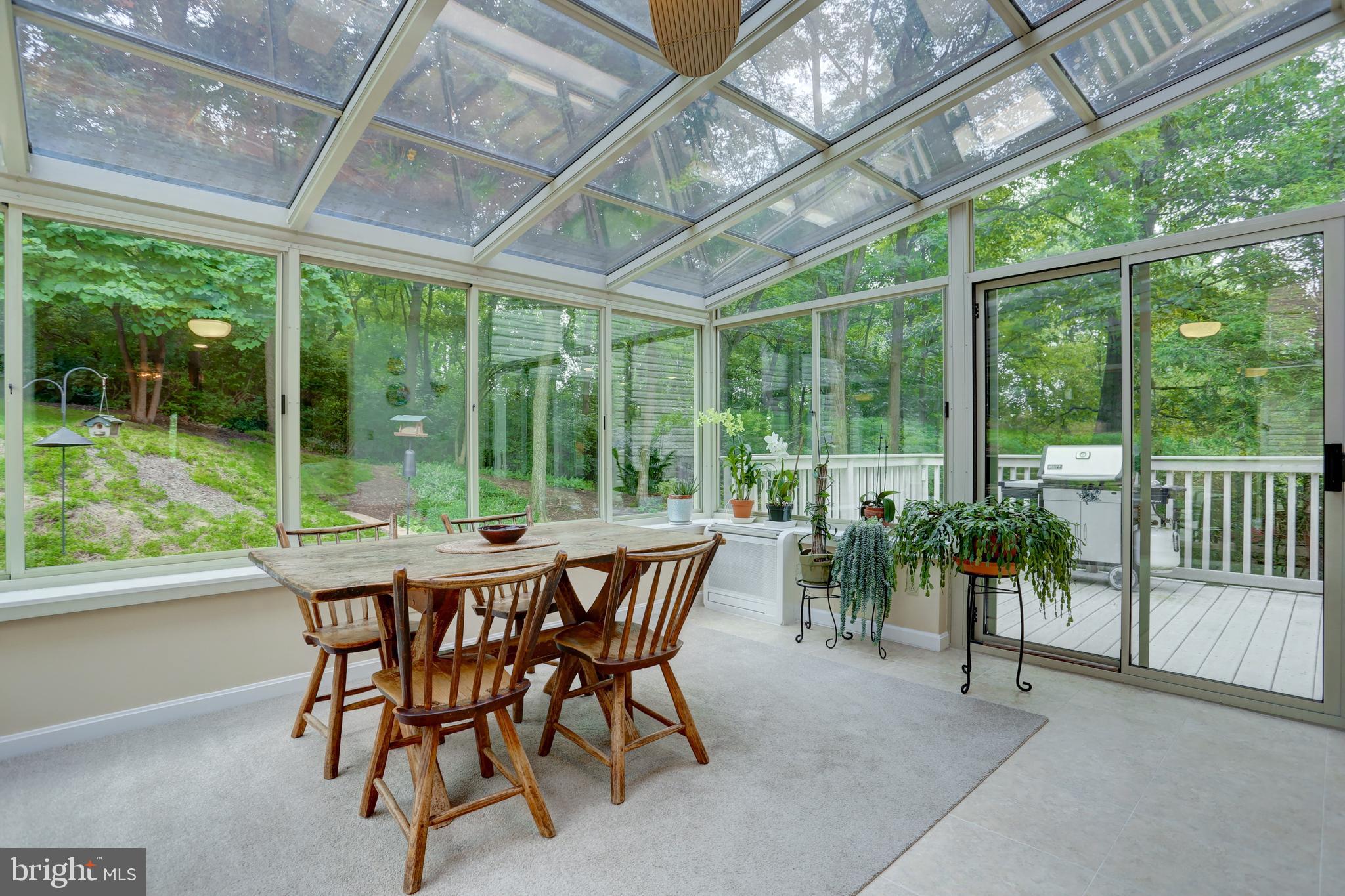 MISSION HILLS - Residential