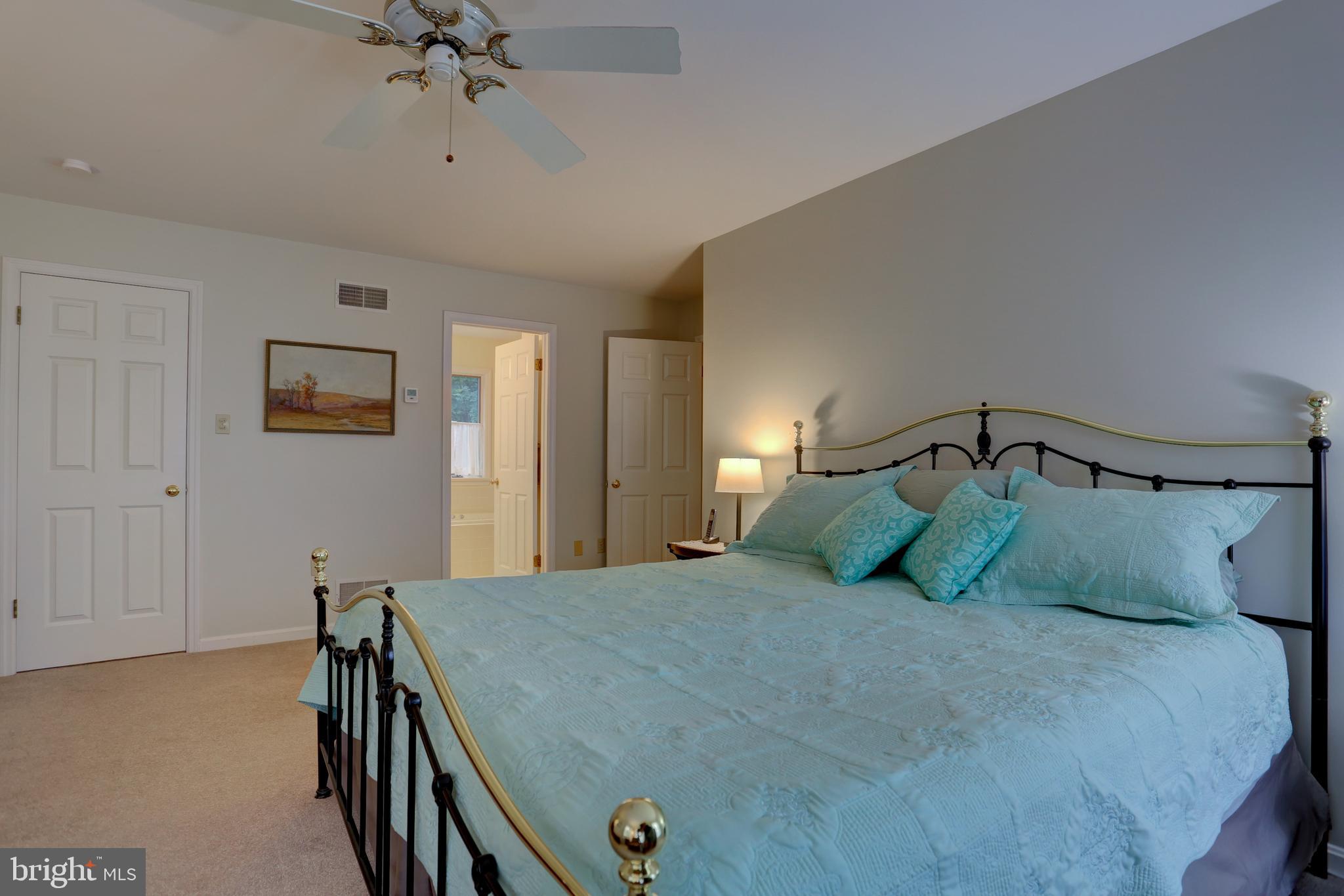 MISSION HILLS - Residential