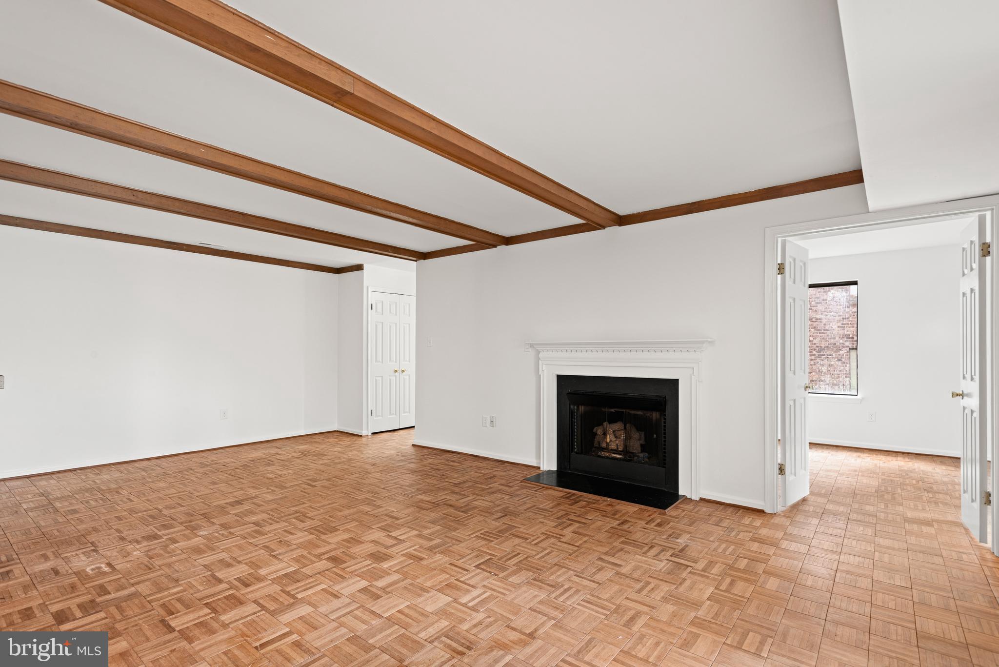 CHESTERBROOK - Residential