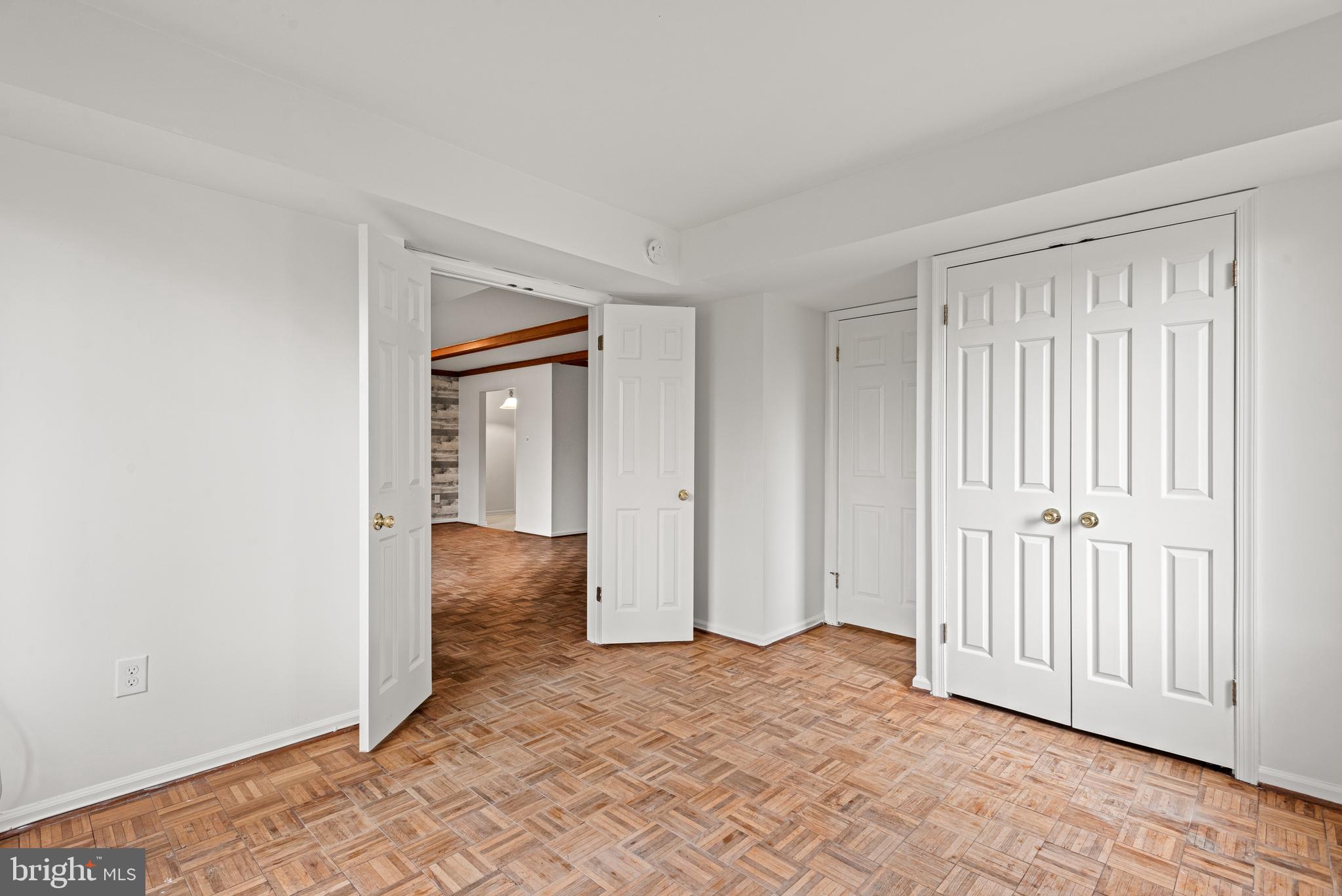 CHESTERBROOK - Residential