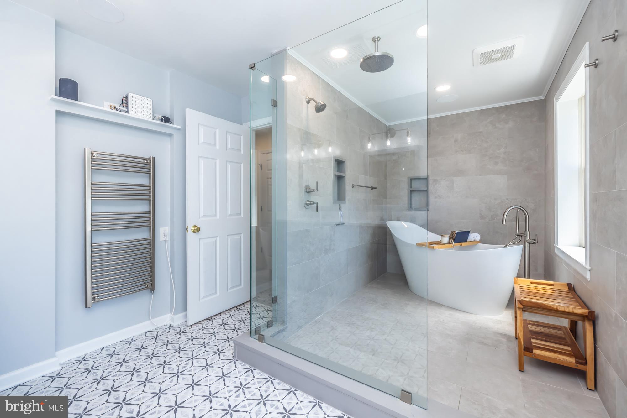 YELLOW SPRINGS EST - Residential