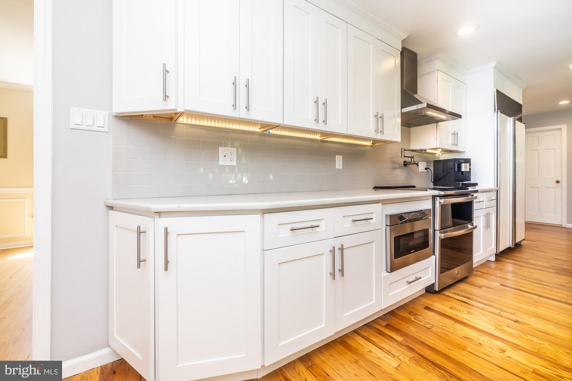 YELLOW SPRINGS EST - Residential