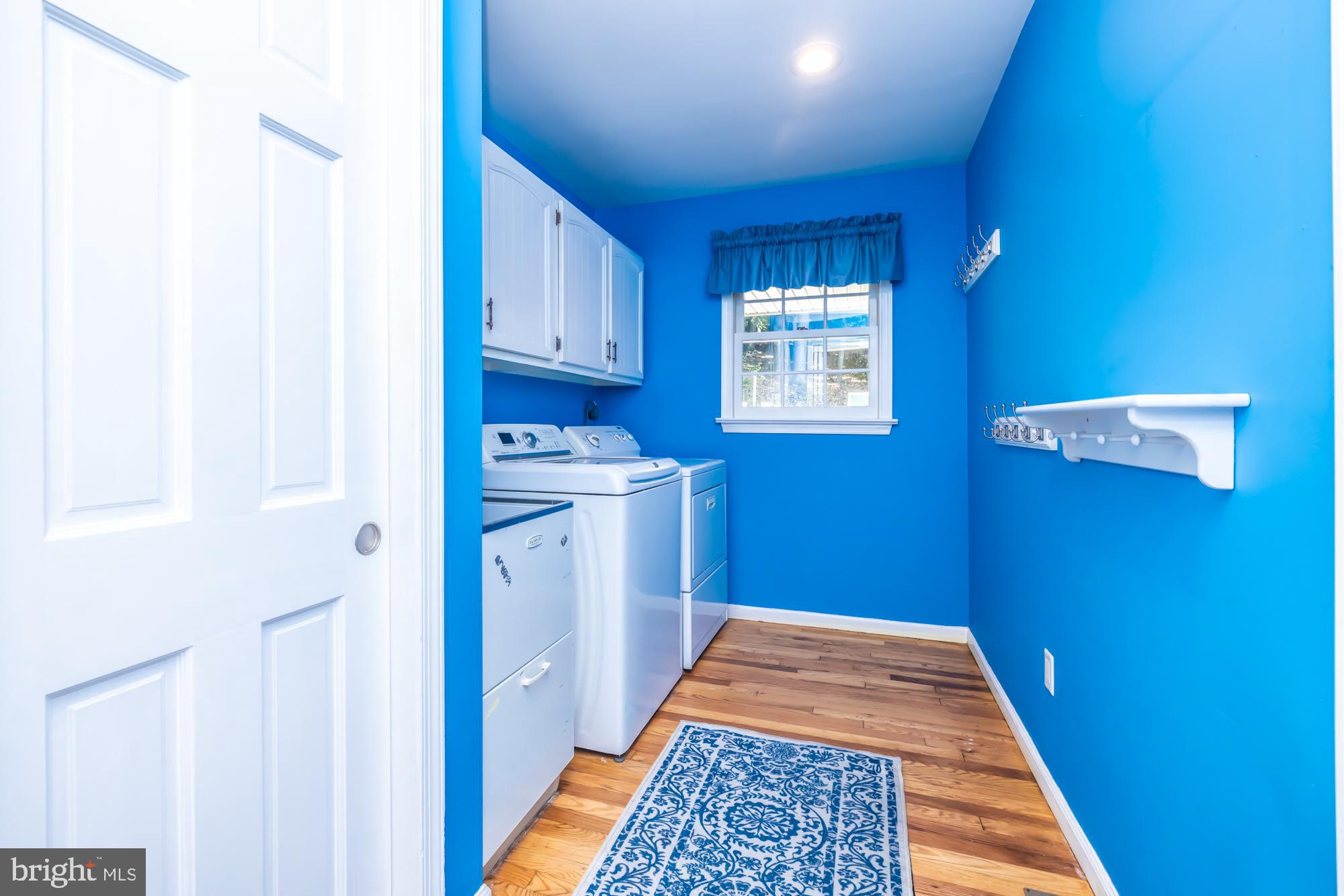 YELLOW SPRINGS EST - Residential