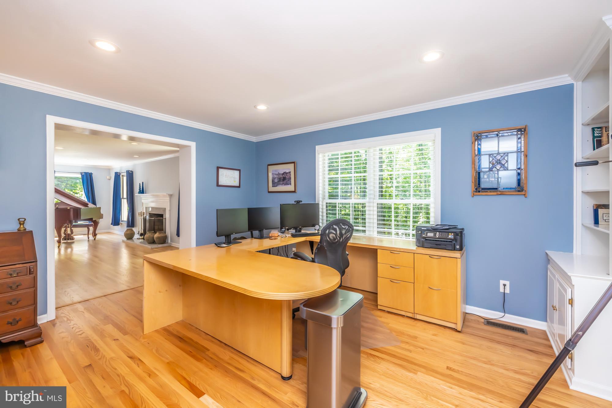 YELLOW SPRINGS EST - Residential