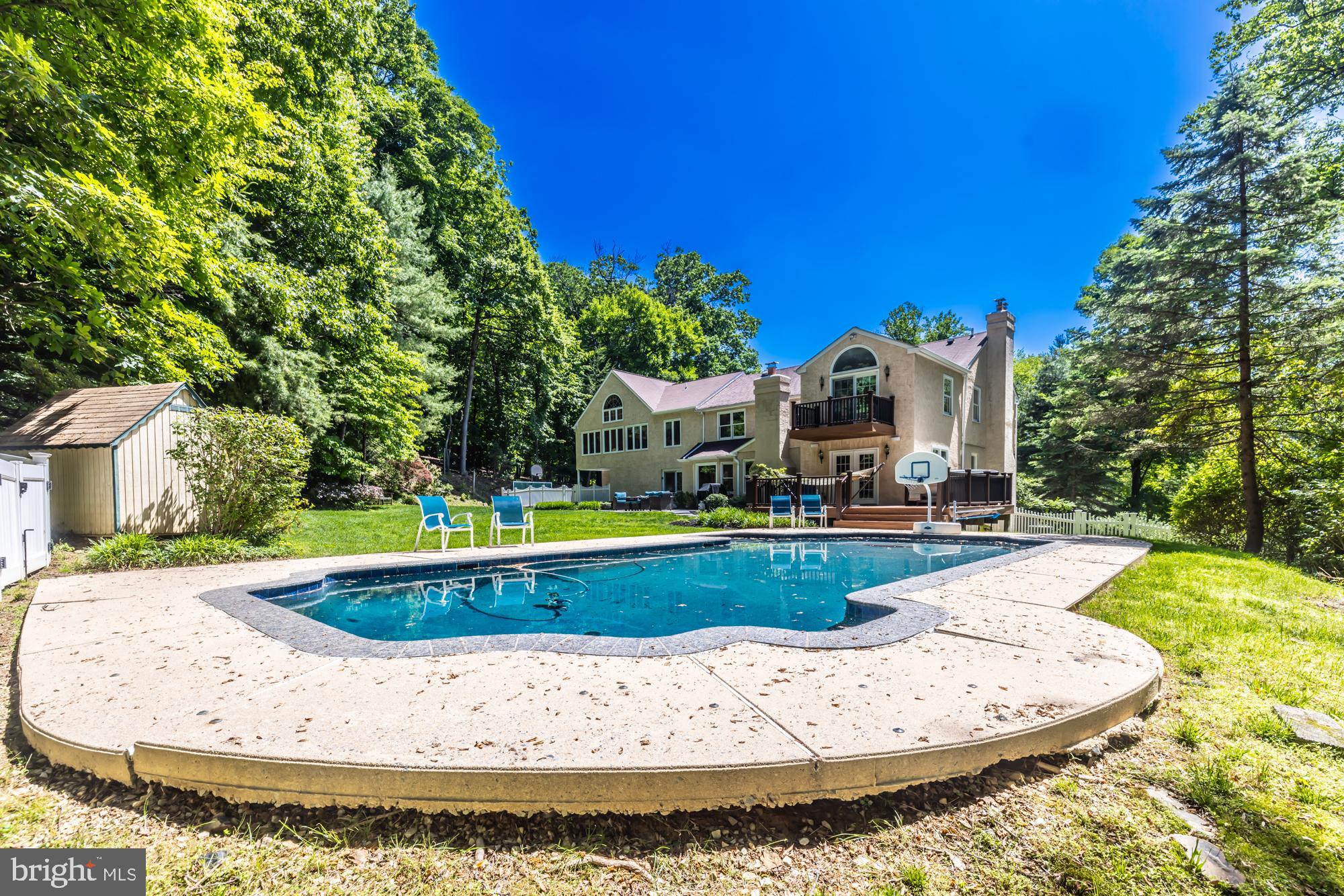 YELLOW SPRINGS EST - Residential