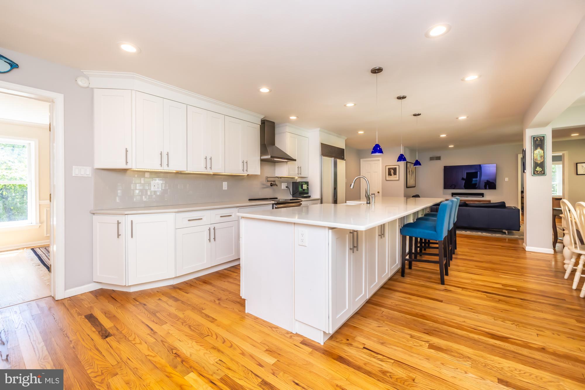 YELLOW SPRINGS EST - Residential