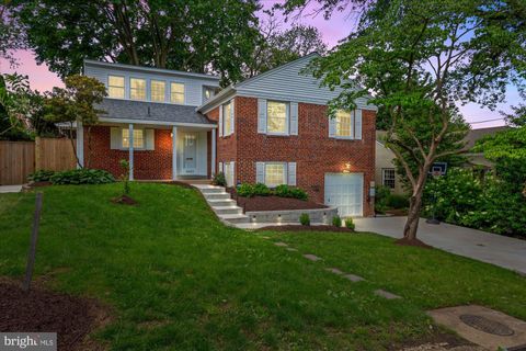 4422 SPRINGDALE STREET NW WASHINGTON DC 20016