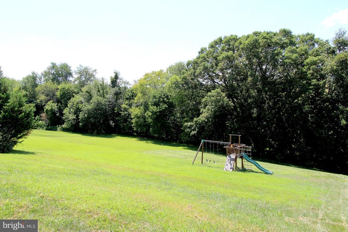 VILLAGES OF URBANA - Residential Lease