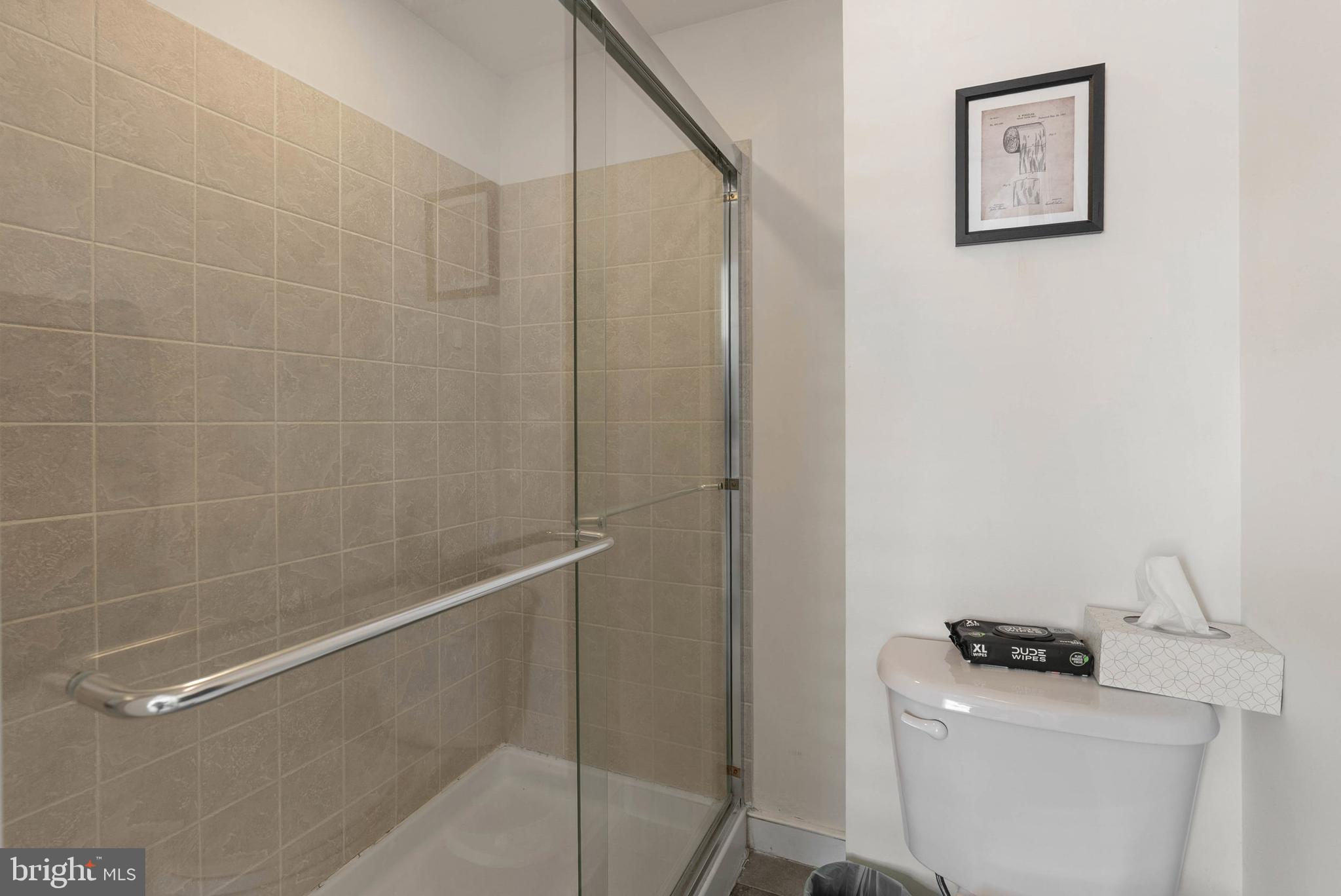 RITTENHOUSE SQUARE - Residential Lease