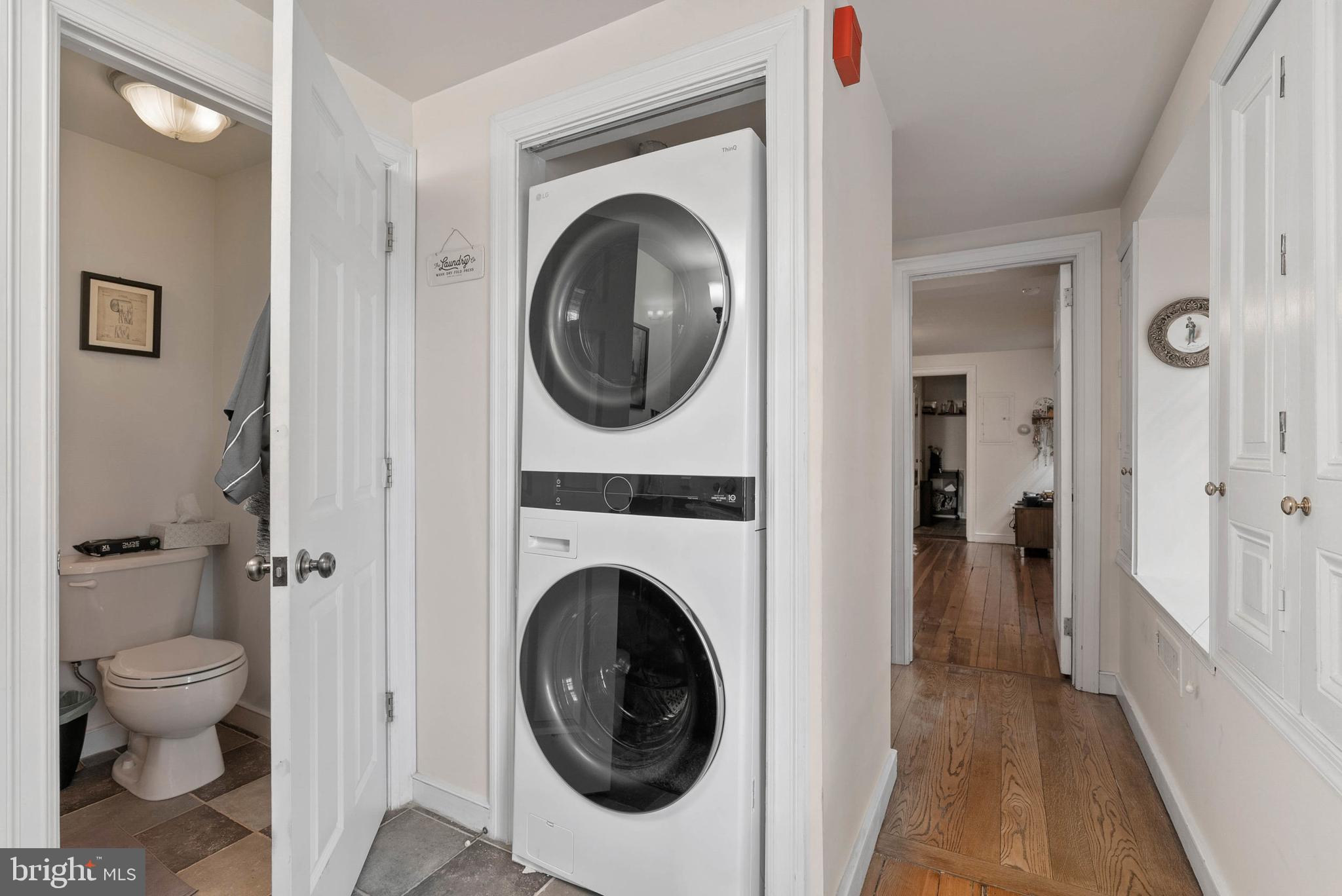 RITTENHOUSE SQUARE - Residential Lease