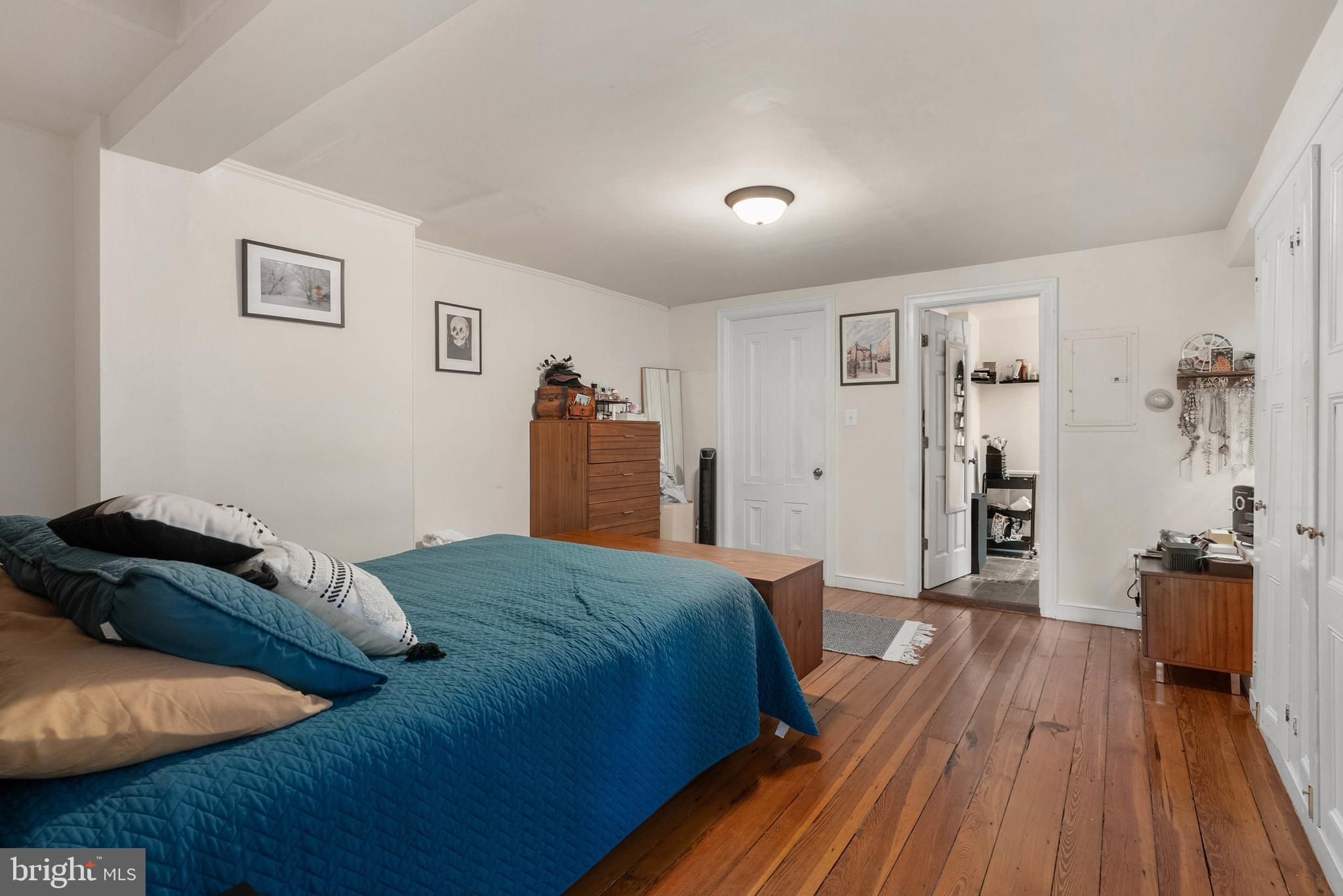 RITTENHOUSE SQUARE - Residential Lease