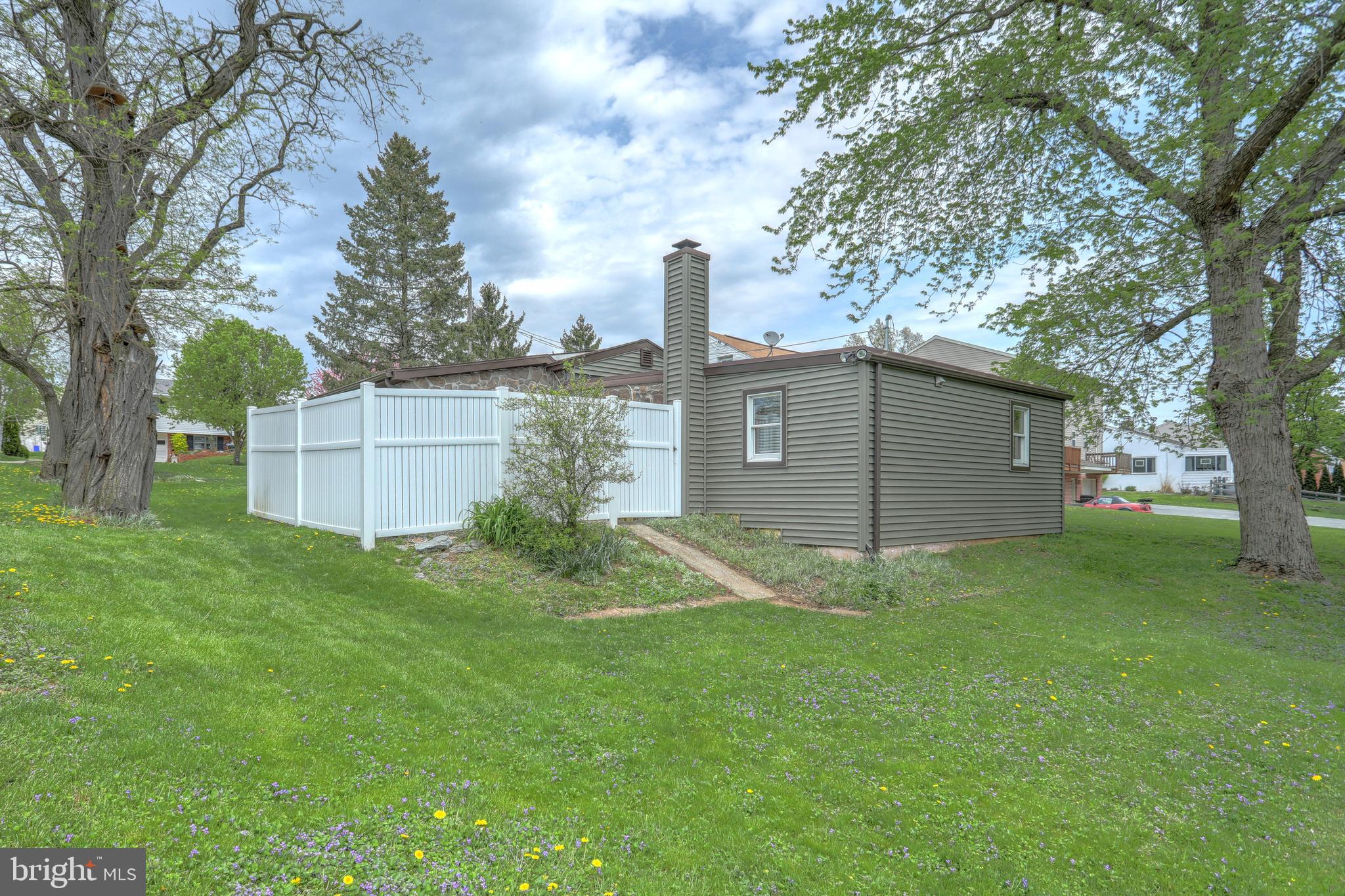 DALLASTOWN BORO - Residential