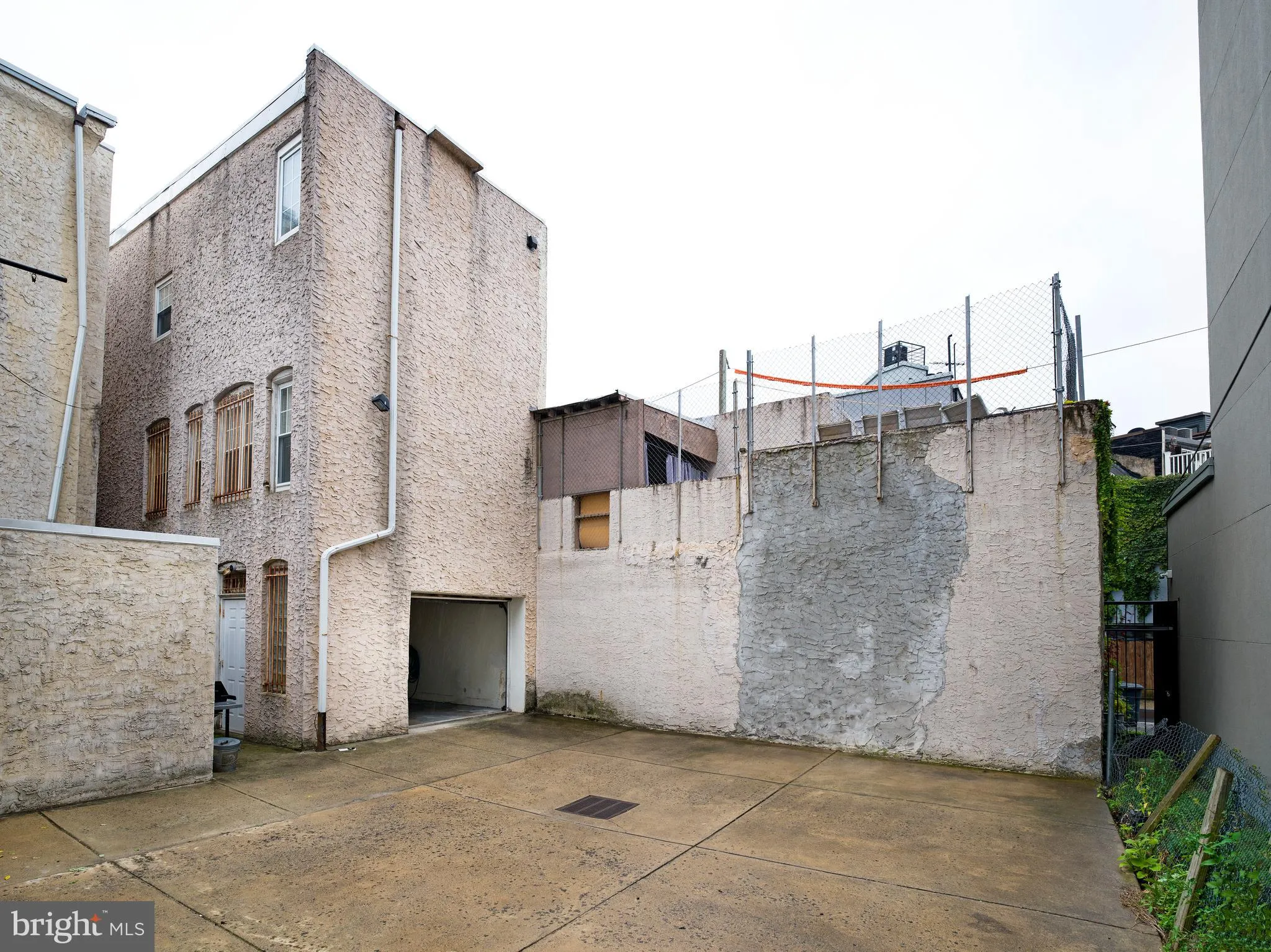 Philadelphia, Pennsylvania 19147, United States, 4 Bedrooms Bedrooms, ,Residential,Contingent,213096