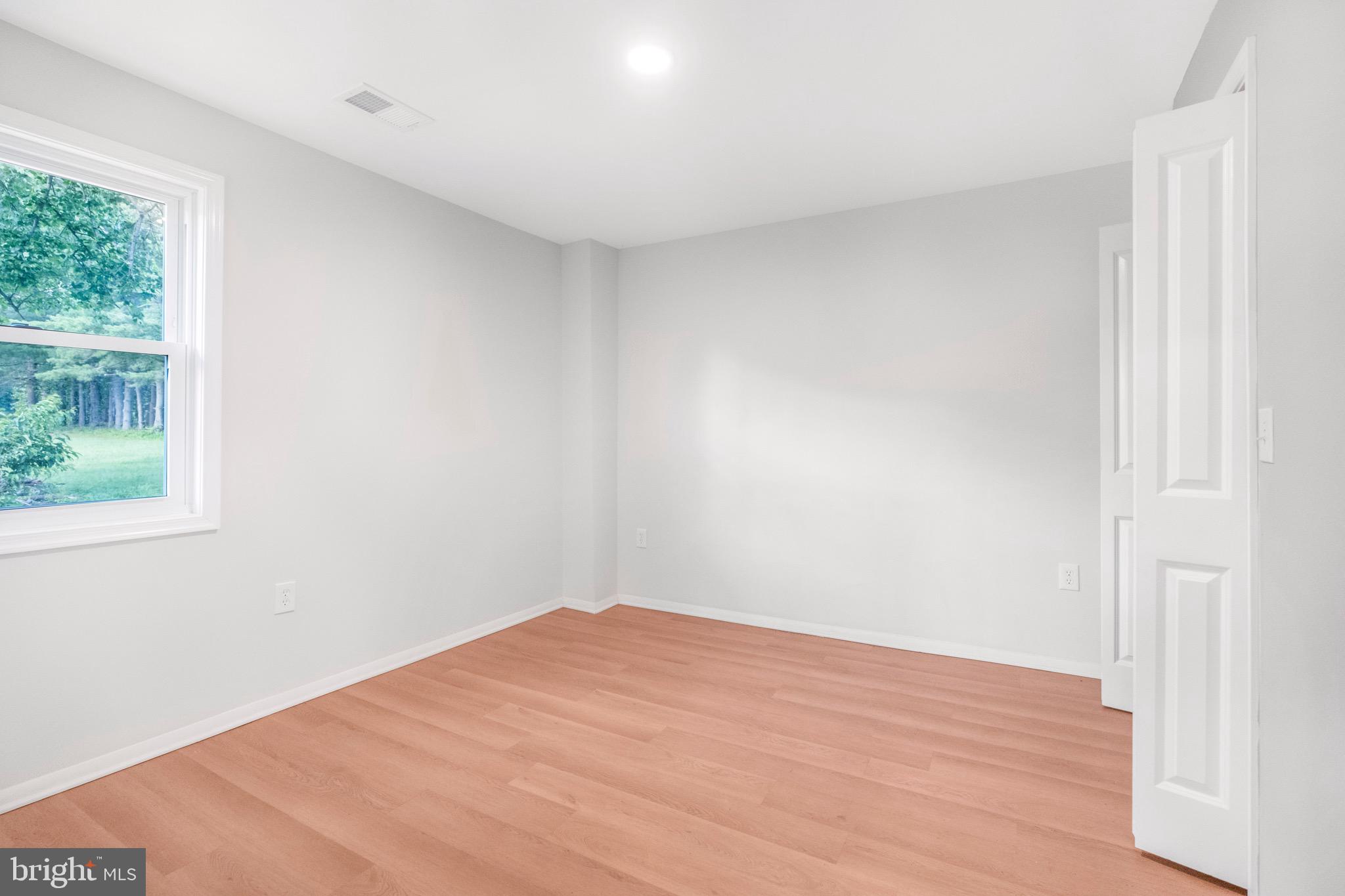 MITCHELLVILLE - Residential Lease