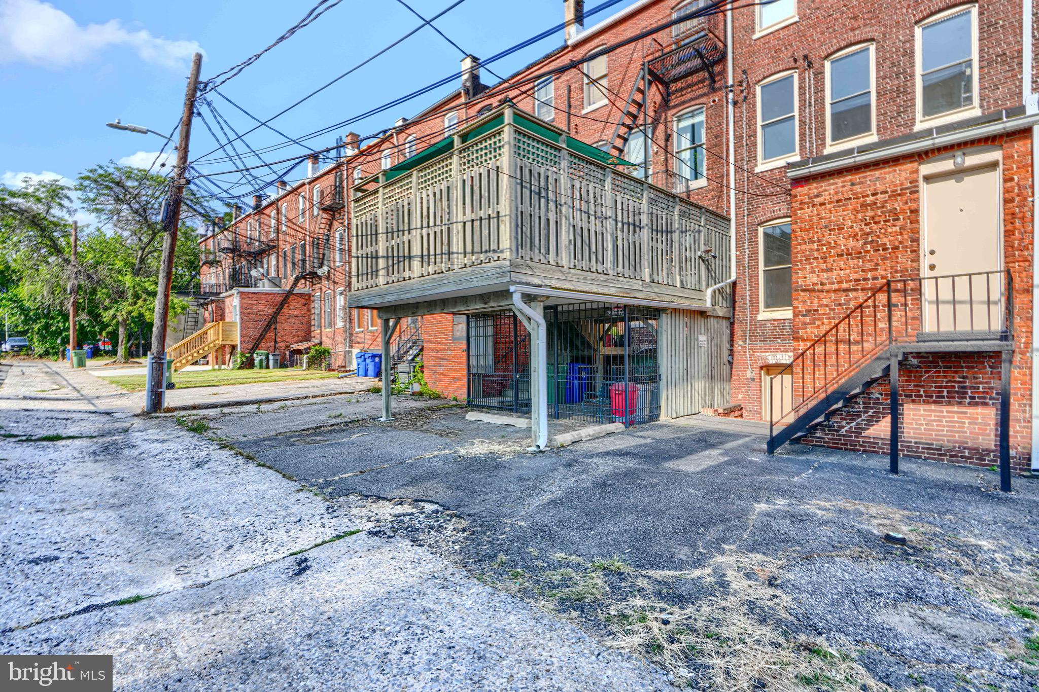 CHARLES VILLAGE - Residential