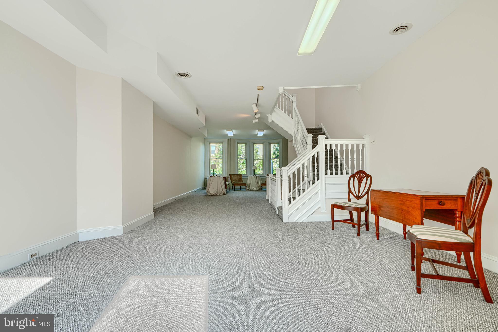 CHARLES VILLAGE - Residential