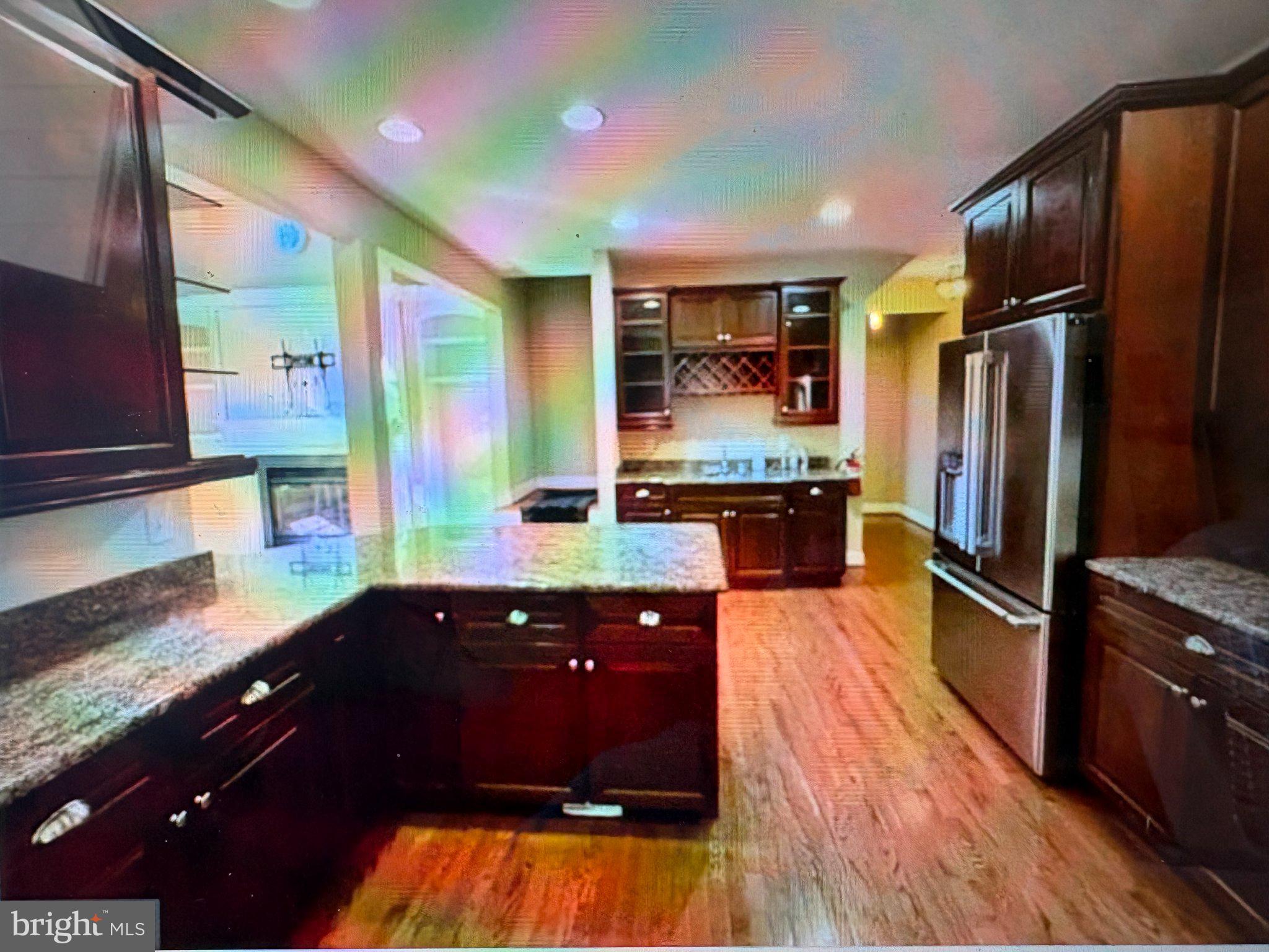 8 COLLINS MILL COURT 8