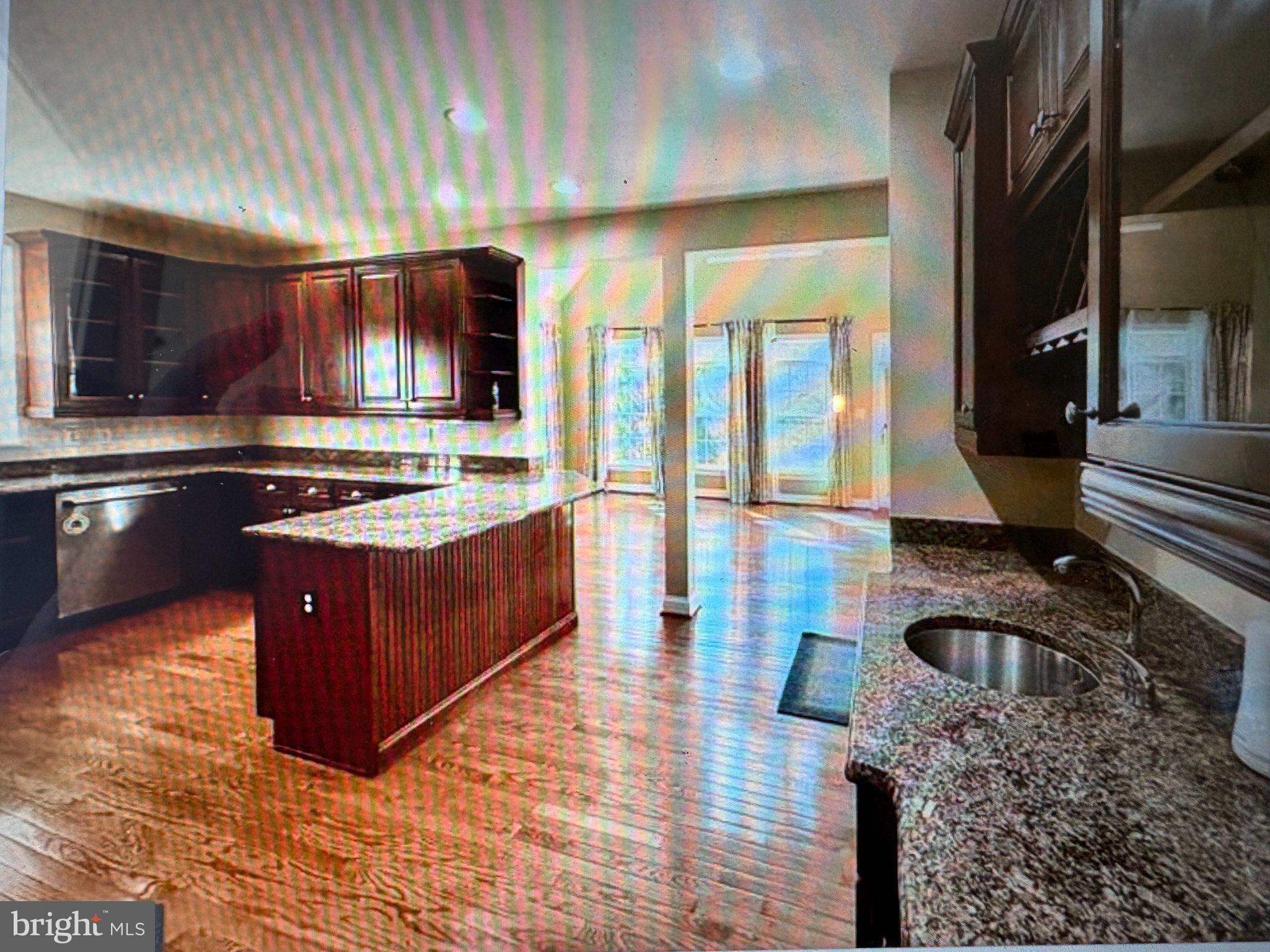 8 COLLINS MILL COURT 8