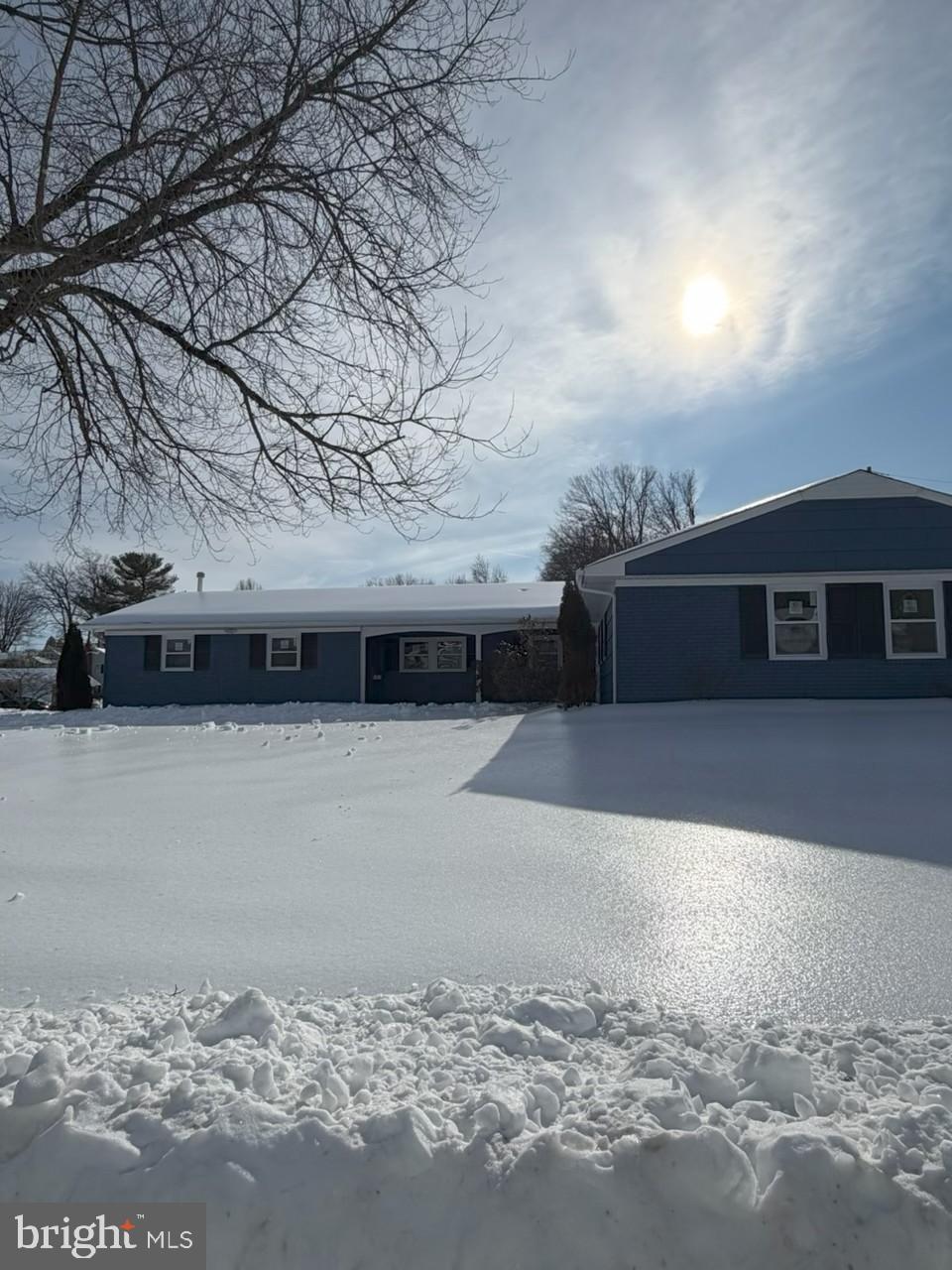 12415 ROUND TREE LANE