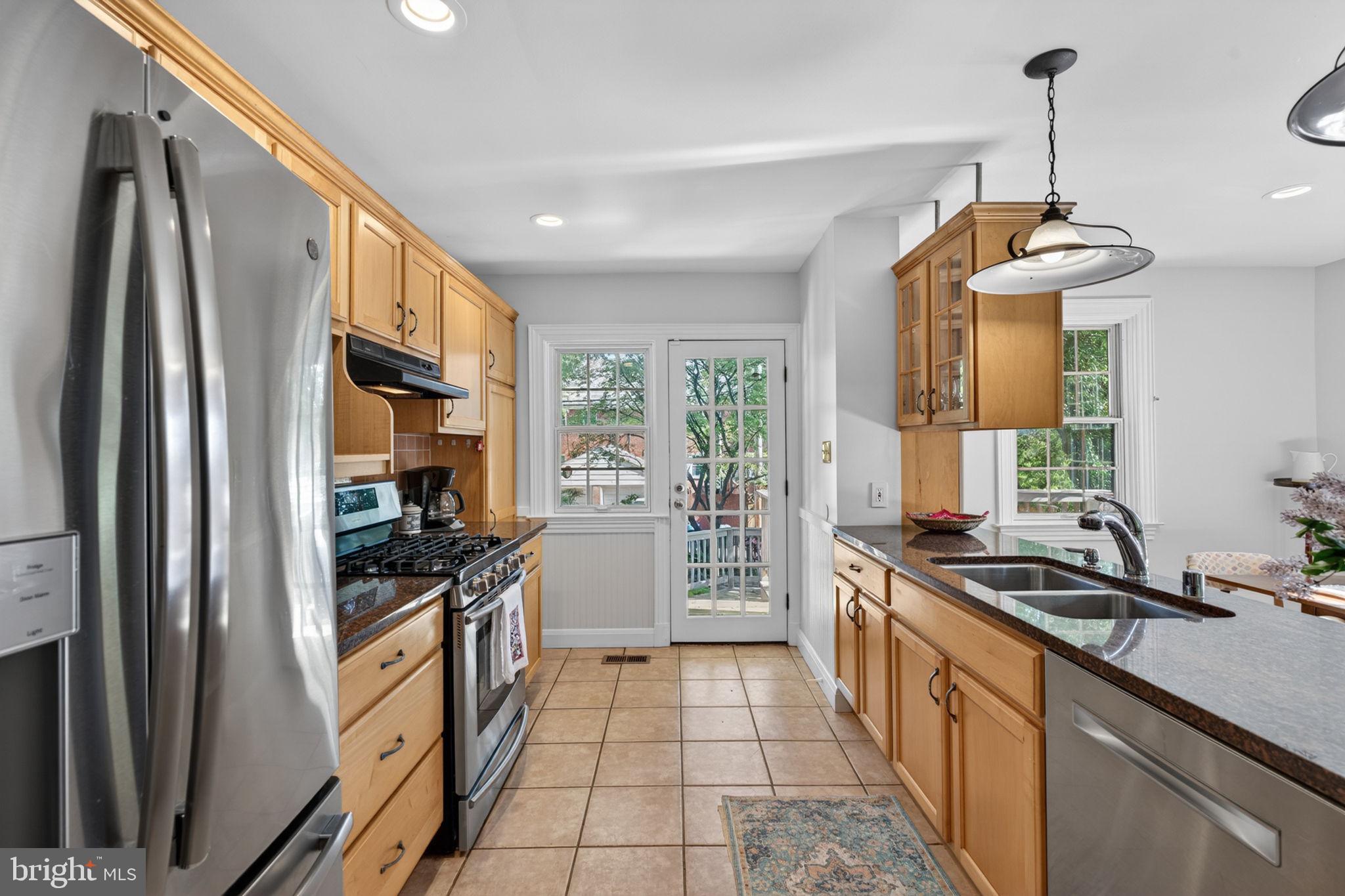 RODGERS FORGE - Residential