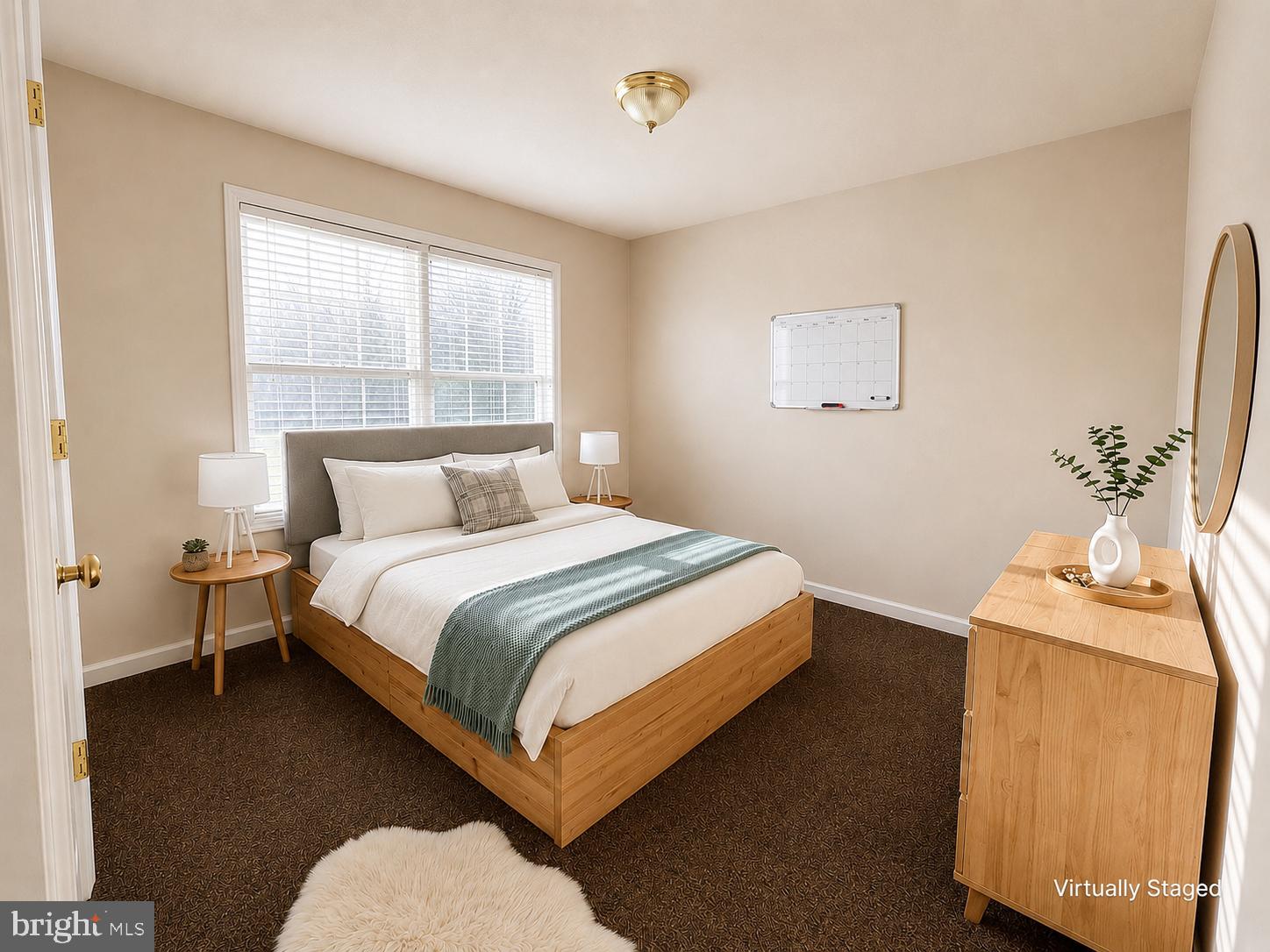 FOLKLAND MANOR - Residential