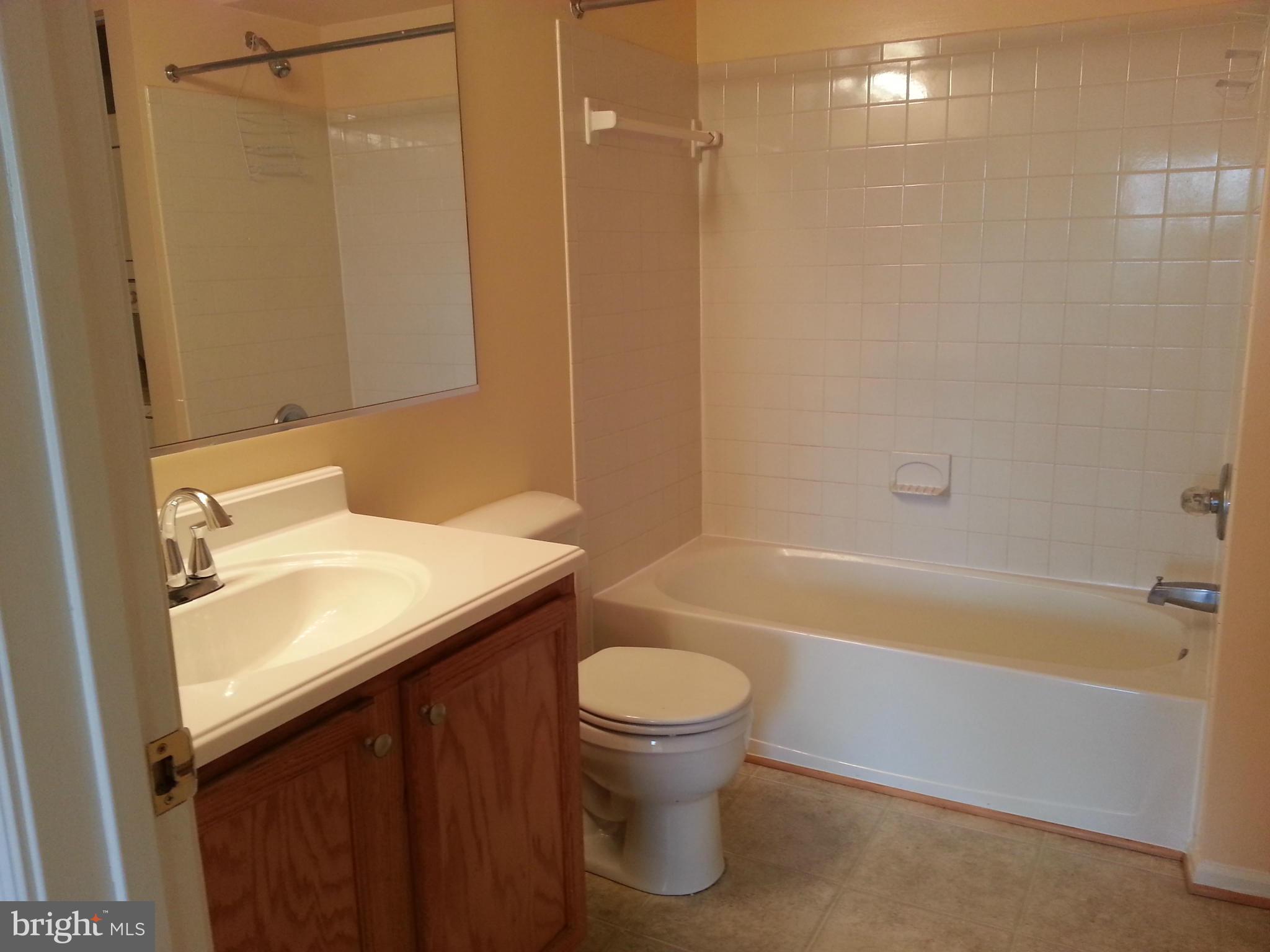 NORMANDY PLACE CONDO-PHA - Residential Lease