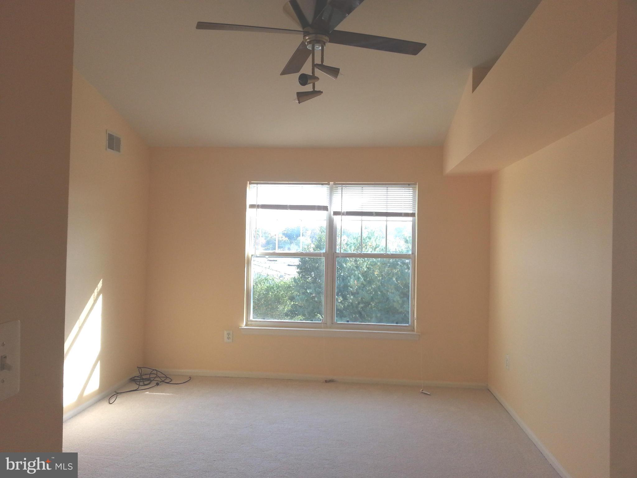 NORMANDY PLACE CONDO-PHA - Residential Lease