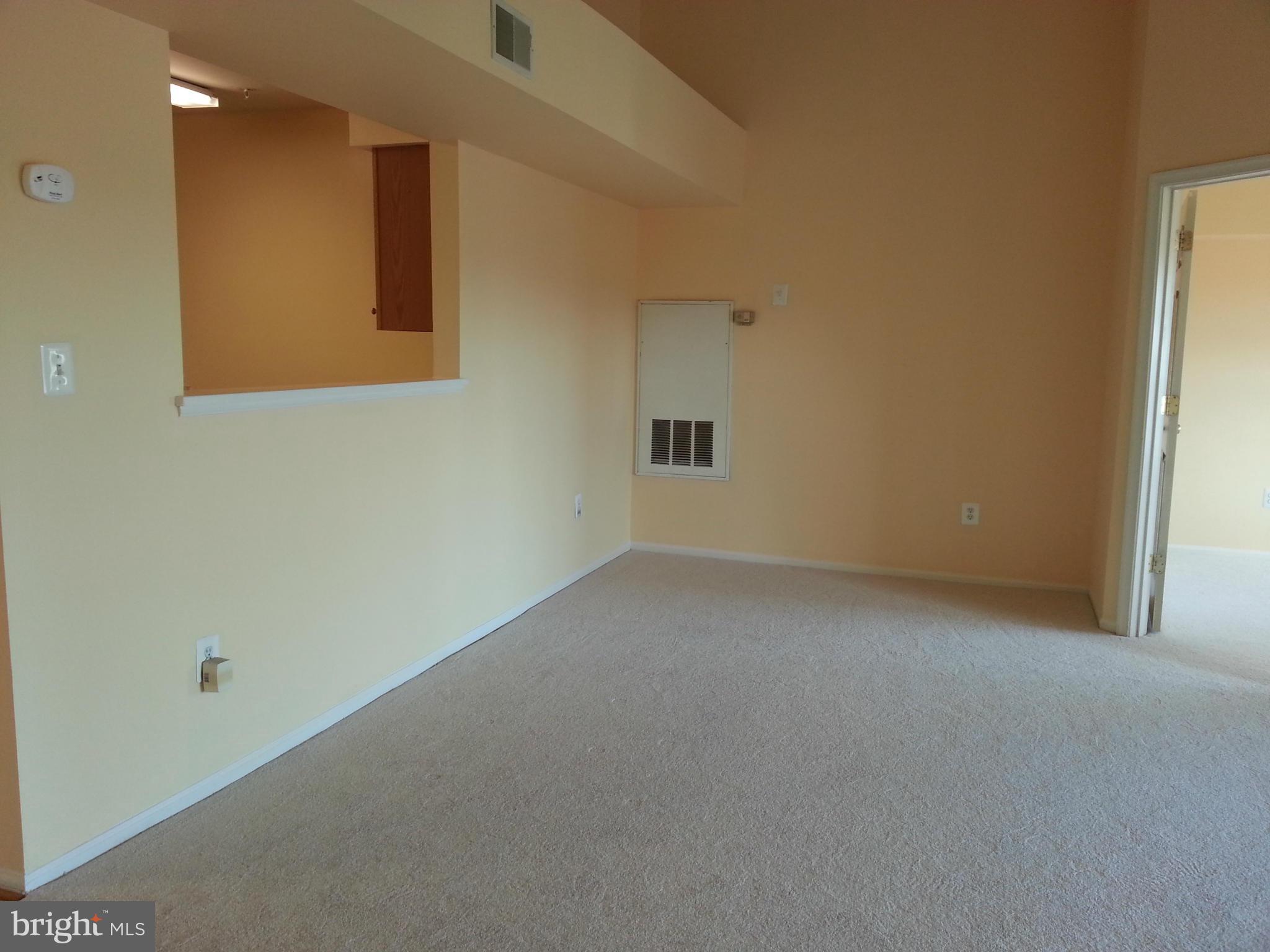 NORMANDY PLACE CONDO-PHA - Residential Lease