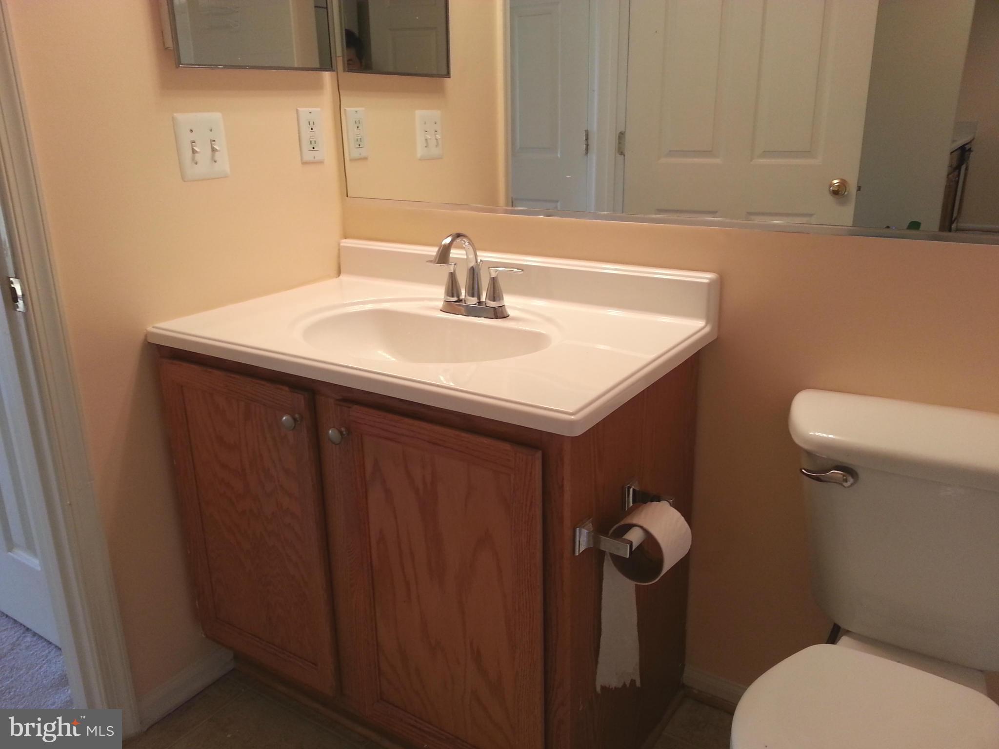 NORMANDY PLACE CONDO-PHA - Residential Lease