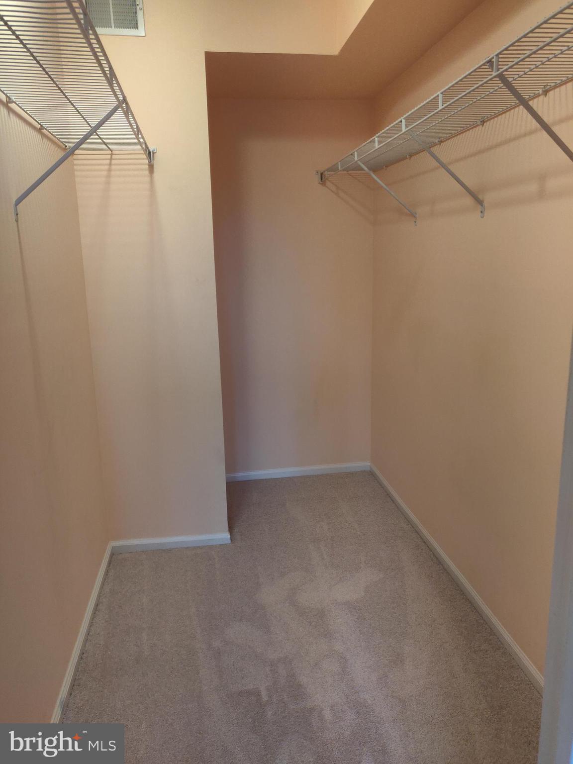 NORMANDY PLACE CONDO-PHA - Residential Lease